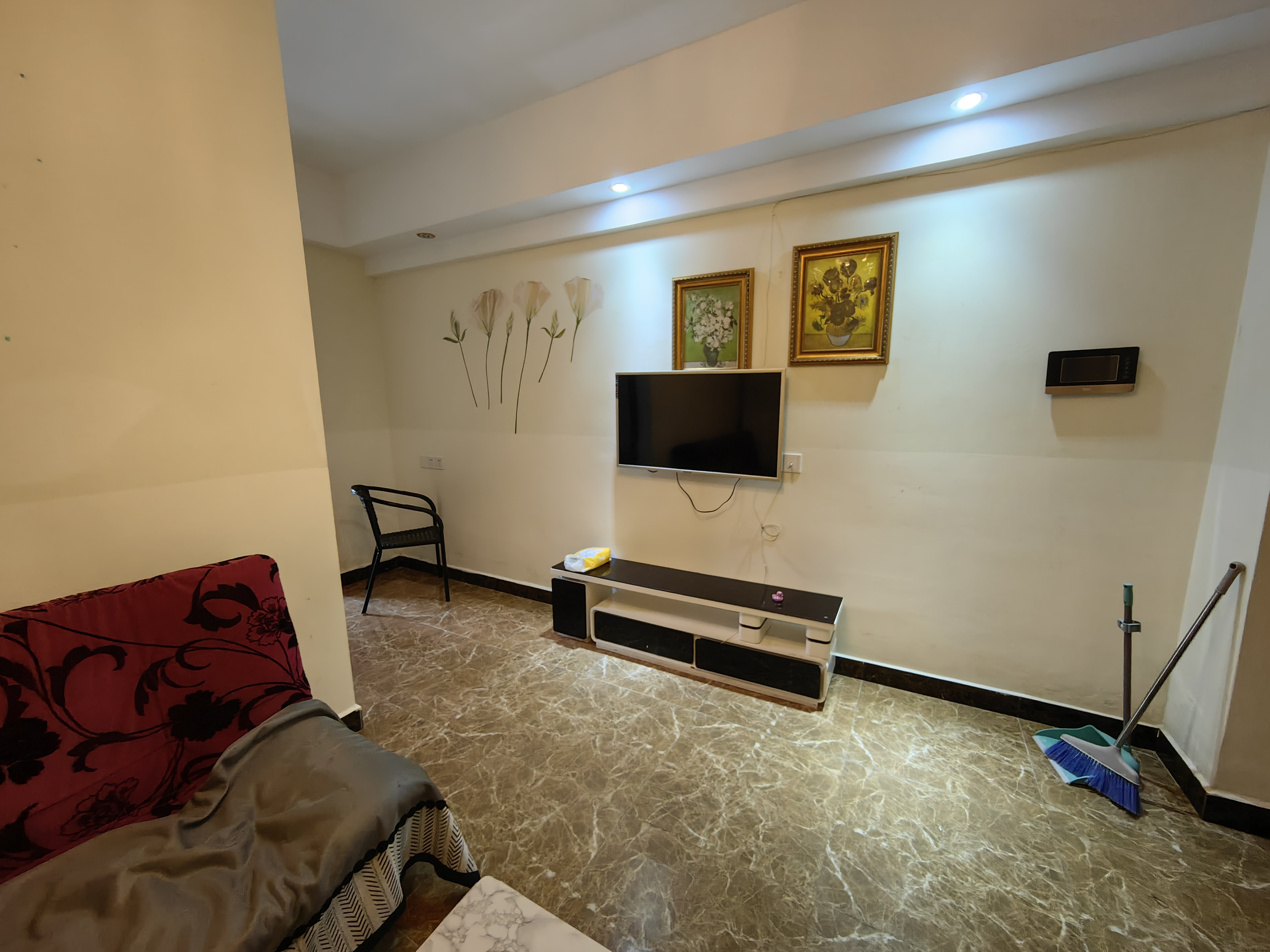 正大豪庭 1室1厅1卫 1600.0元/月 正大豪庭 1室1厅1卫 1600.0元/月室内图