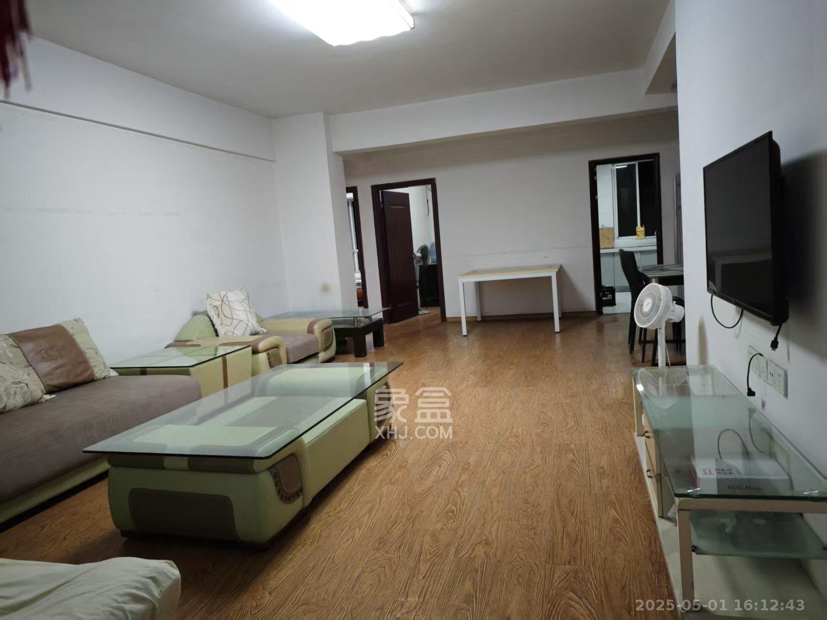 城市山水豪园(山水城市风景) 3室2厅2卫 2200.0元/月 城市山水豪园(山水城市风景) 3室2厅2卫 2200.0元/月室内图