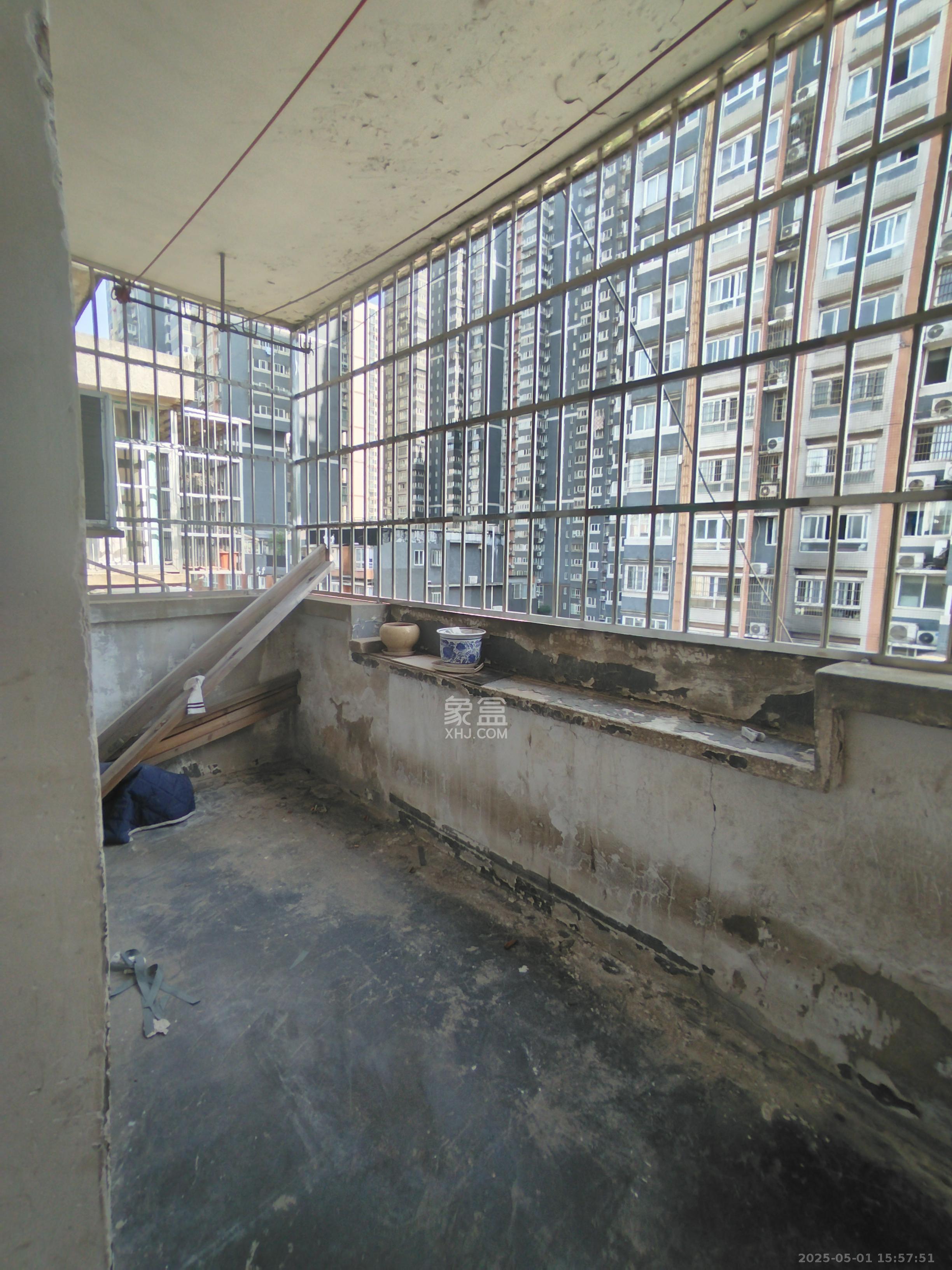 老鸦冲小区 1室1厅1卫 1100.0元/月 老鸦冲小区 1室1厅1卫 1100.0元/月室内图