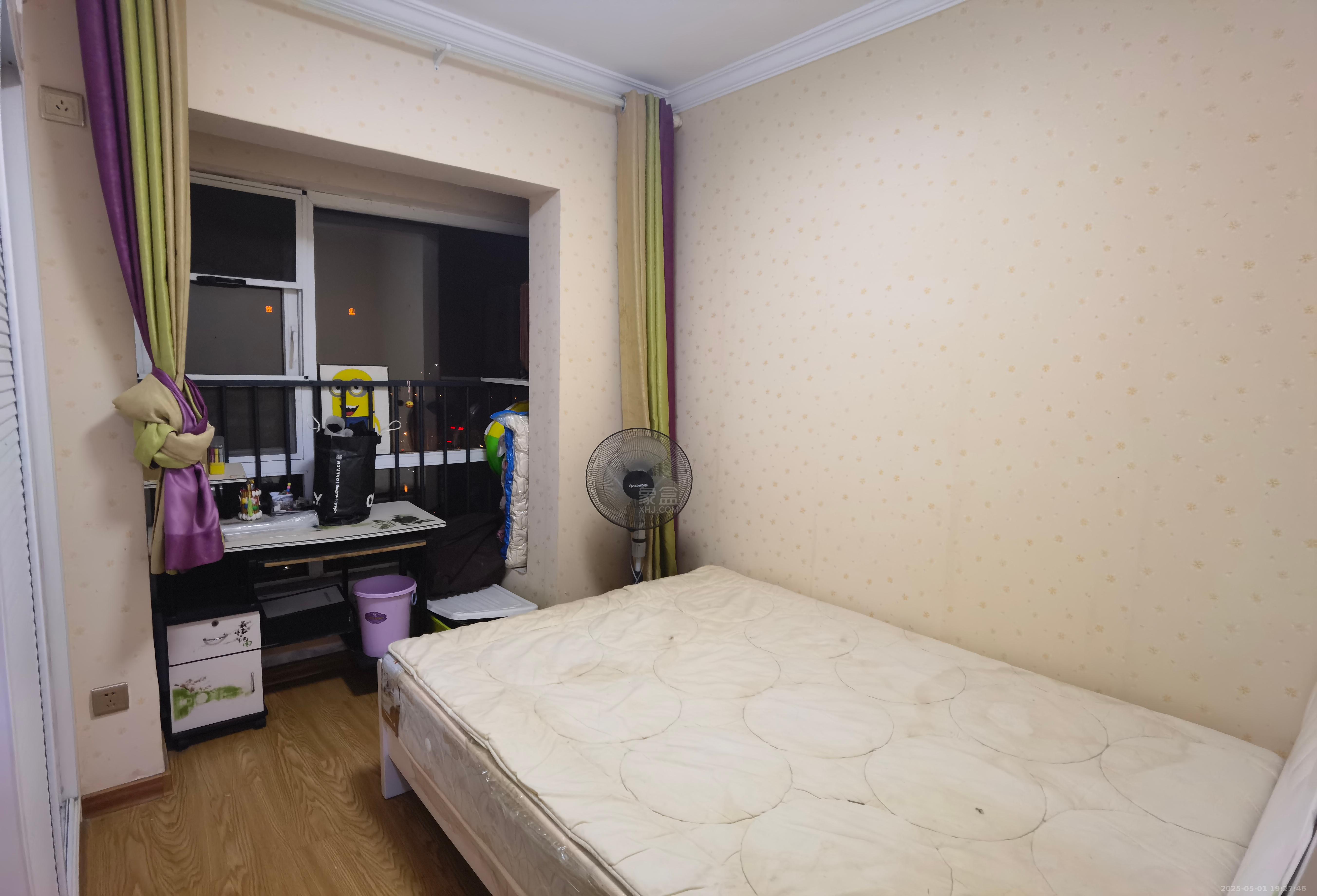 美的城三期 2室2厅1卫 1900.0元/月 美的城三期 2室2厅1卫 1900.0元/月室内图