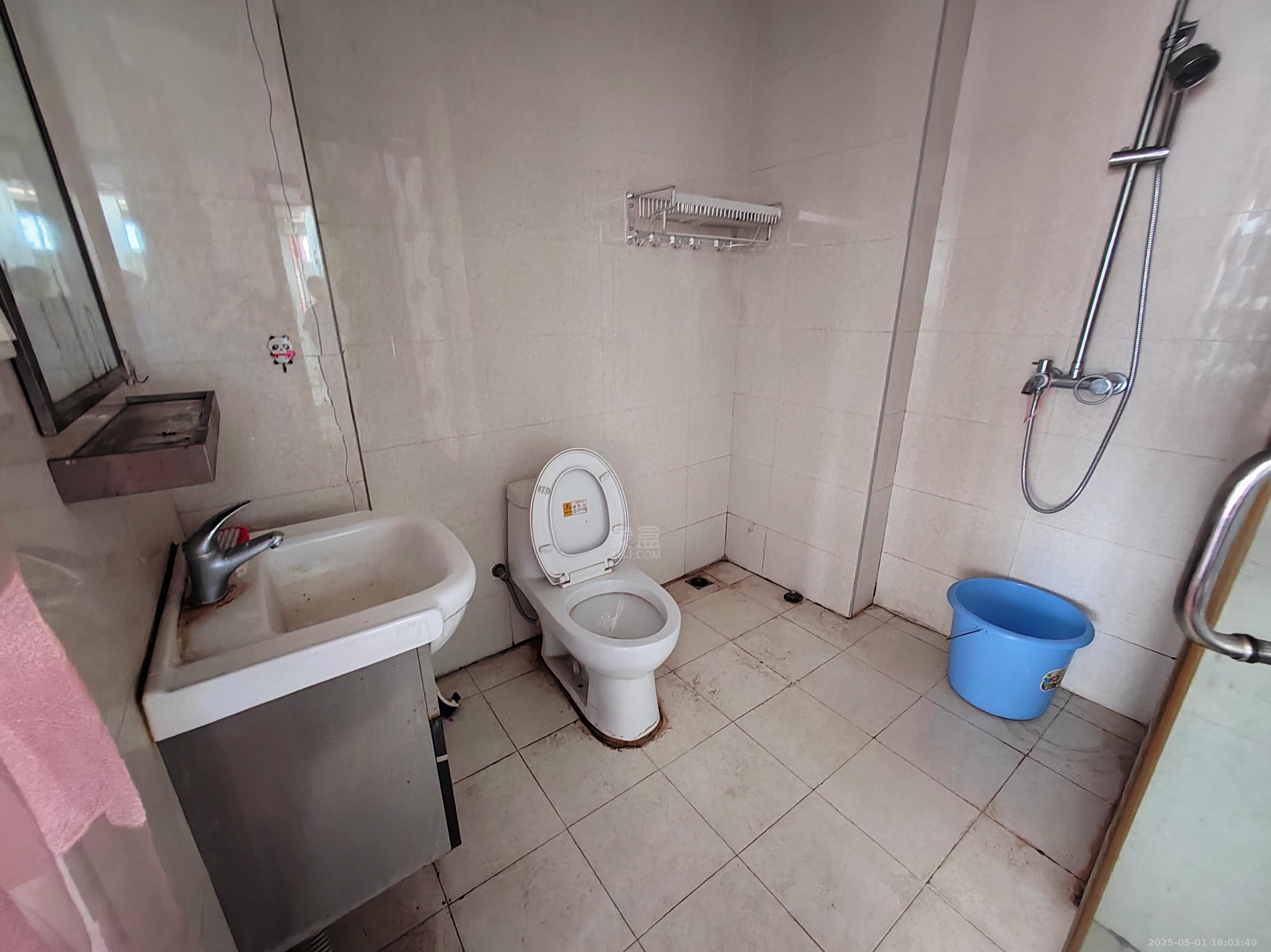 尚格名城花好悦园4期 3室2厅1卫 1800.0元/月 尚格名城花好悦园4期 3室2厅1卫 1800.0元/月室内图