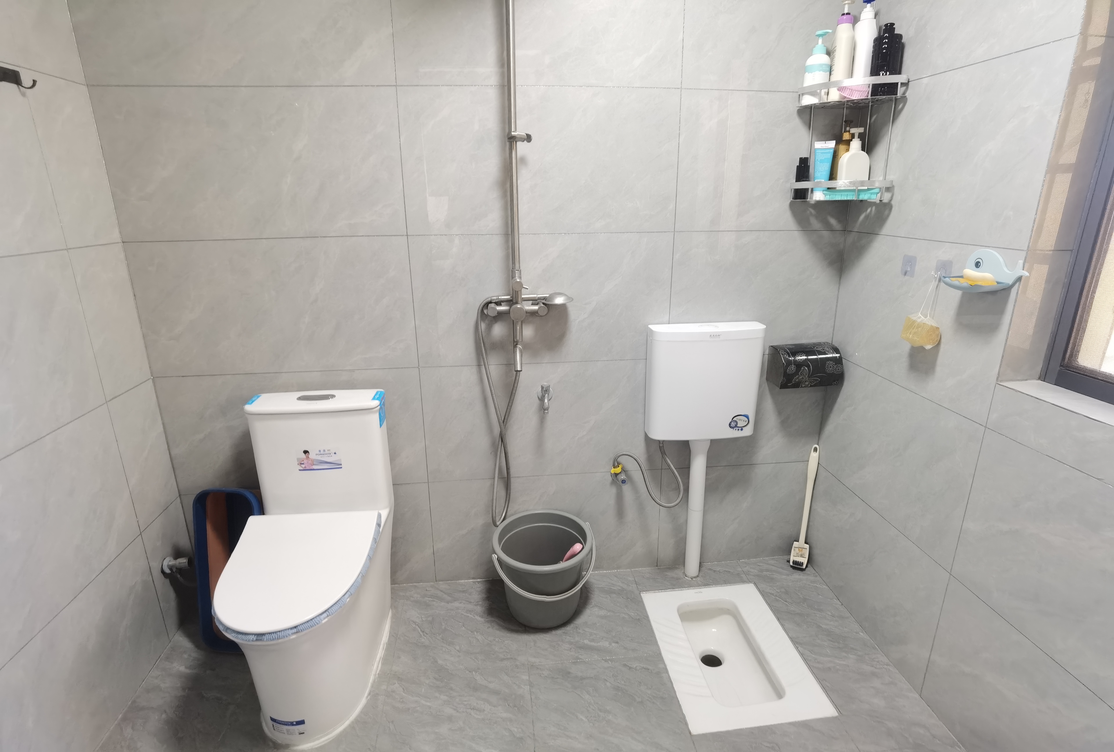 天门壹号 3室2厅1卫 67.8万 天门壹号 3室2厅1卫 67.8万客厅