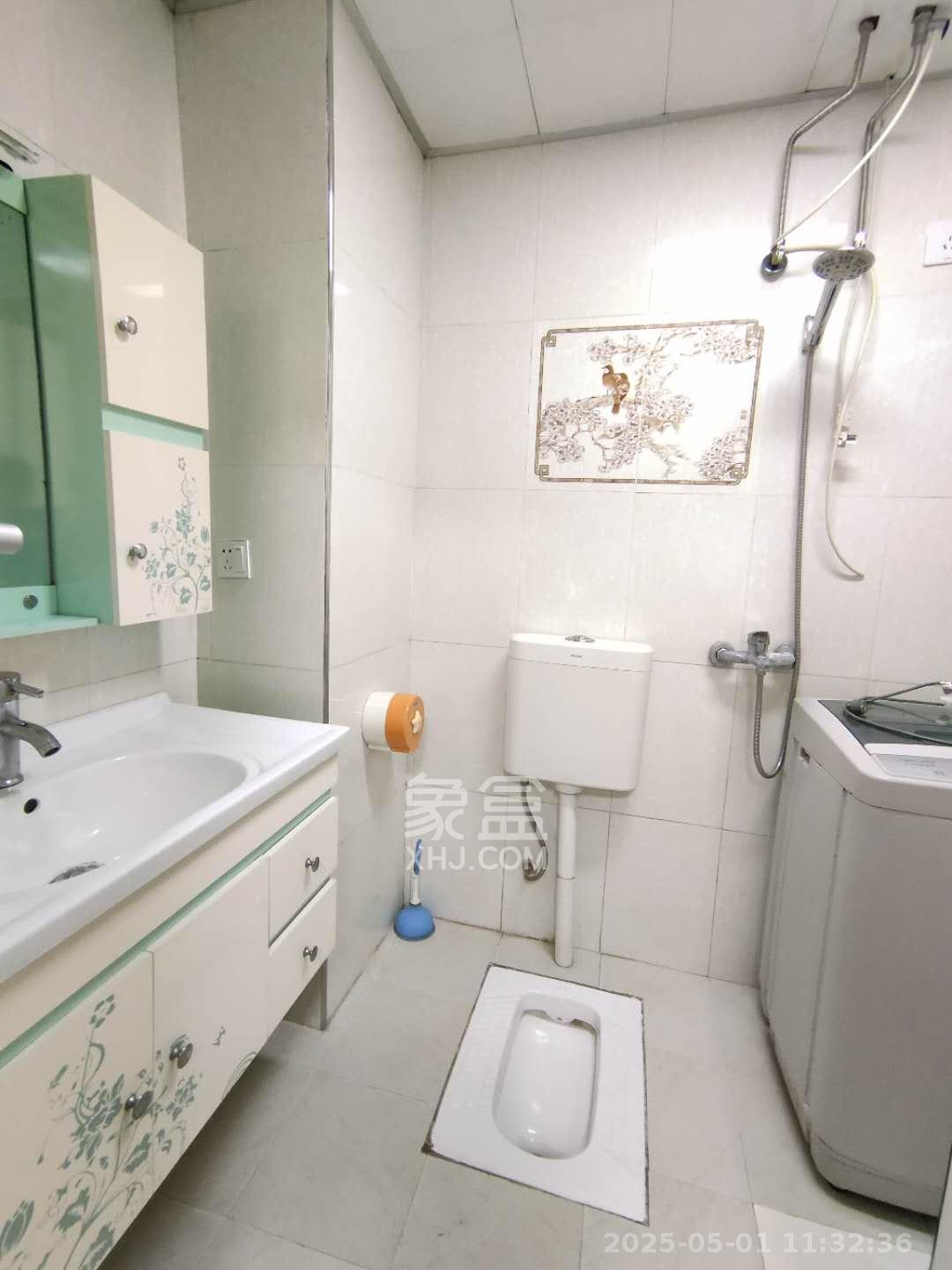 长房时代城  1室1厅1卫   1700.00元/月室内图
