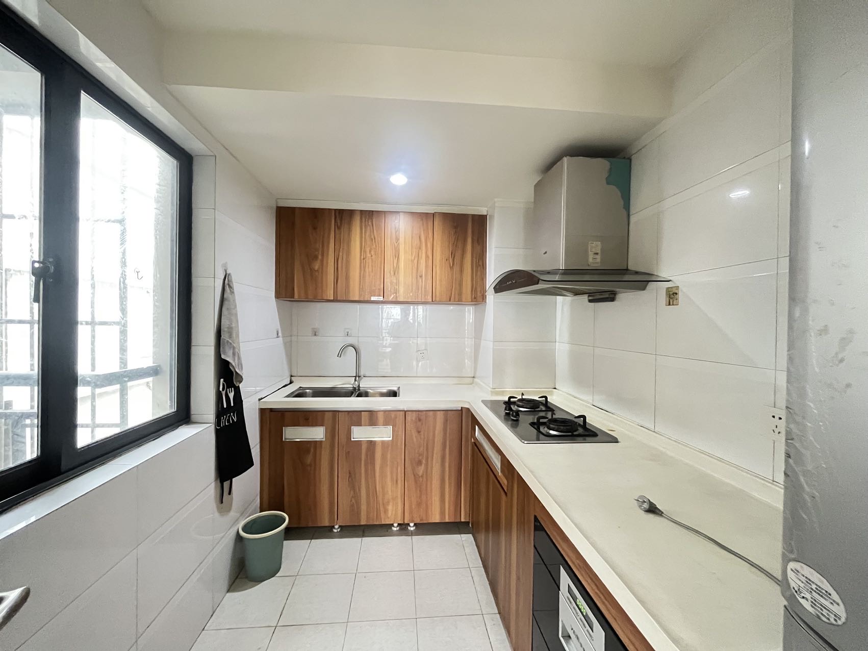 椰岛广场  1室1厅1卫    142.0万 椰岛广场  1室1厅1卫    142.0万客厅