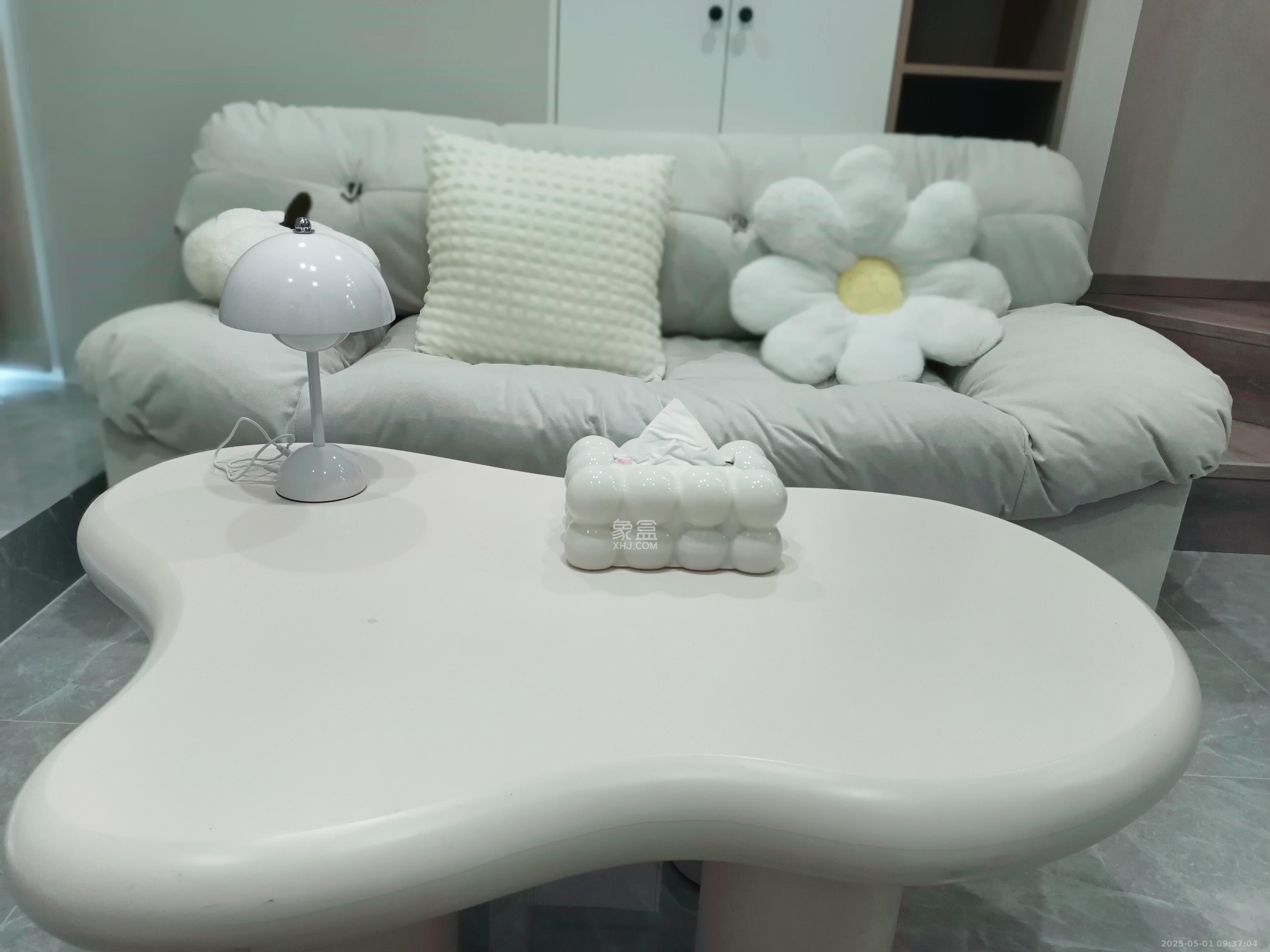 卓越中寰  2室1厅1卫    3000.0元/月室内图