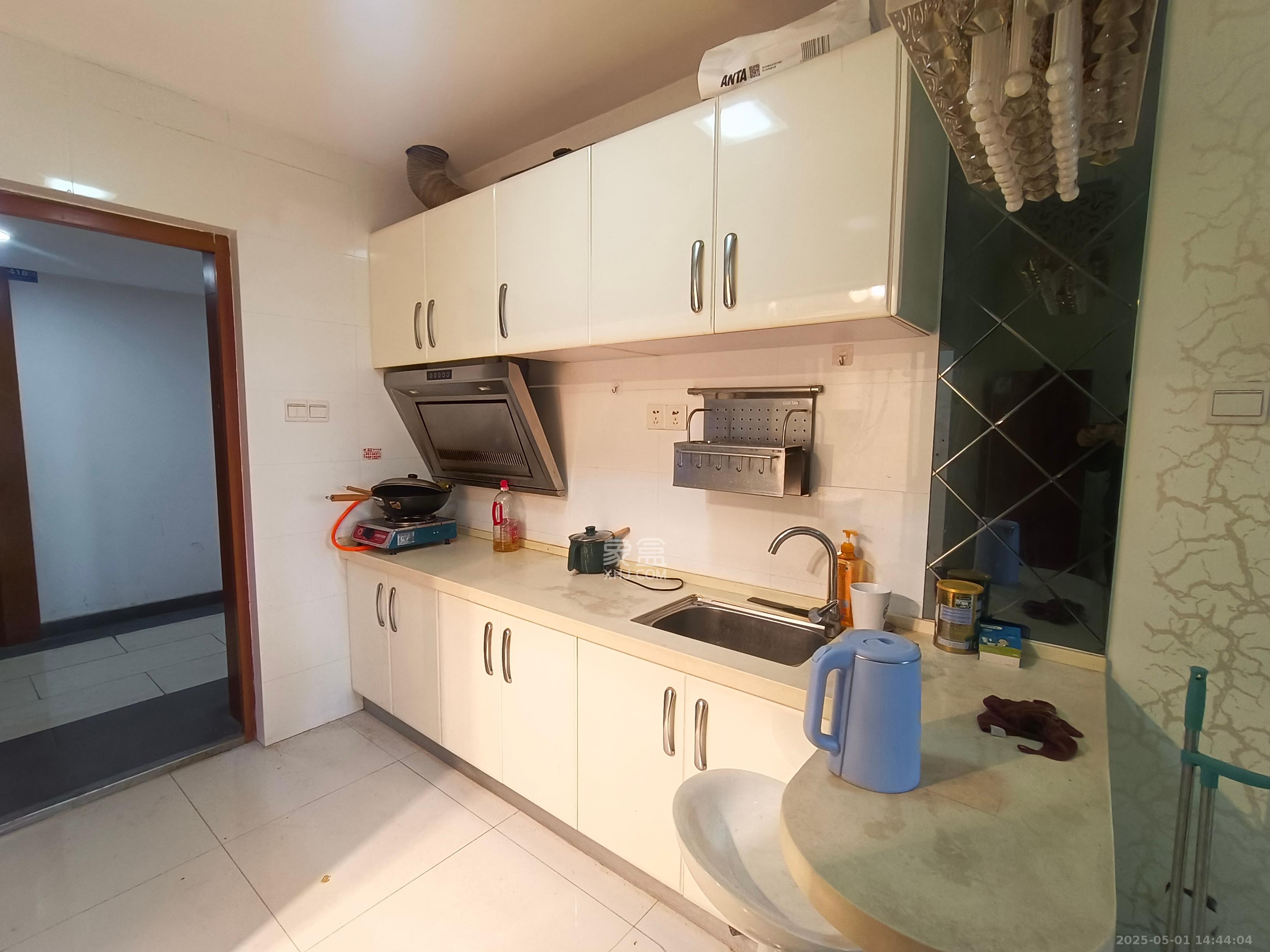 长房时代城 1室1厅1卫 1500.0元/月 长房时代城 1室1厅1卫 1500.0元/月室内图