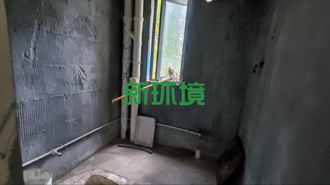 中建凤栖台  3室2厅2卫   45.80万客厅