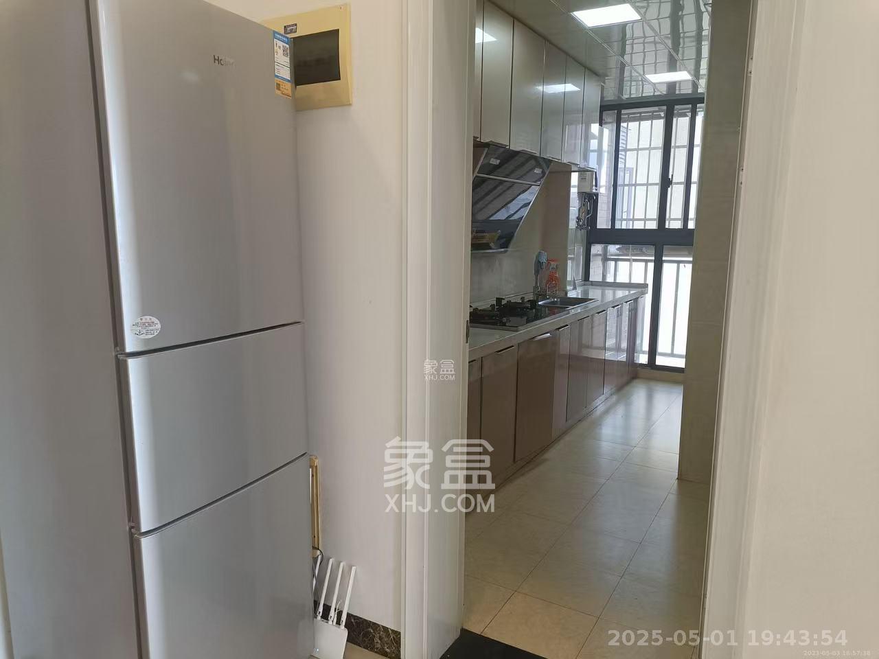 鑫远御文台一期  2室1厅1卫   2200.00元/月室内图