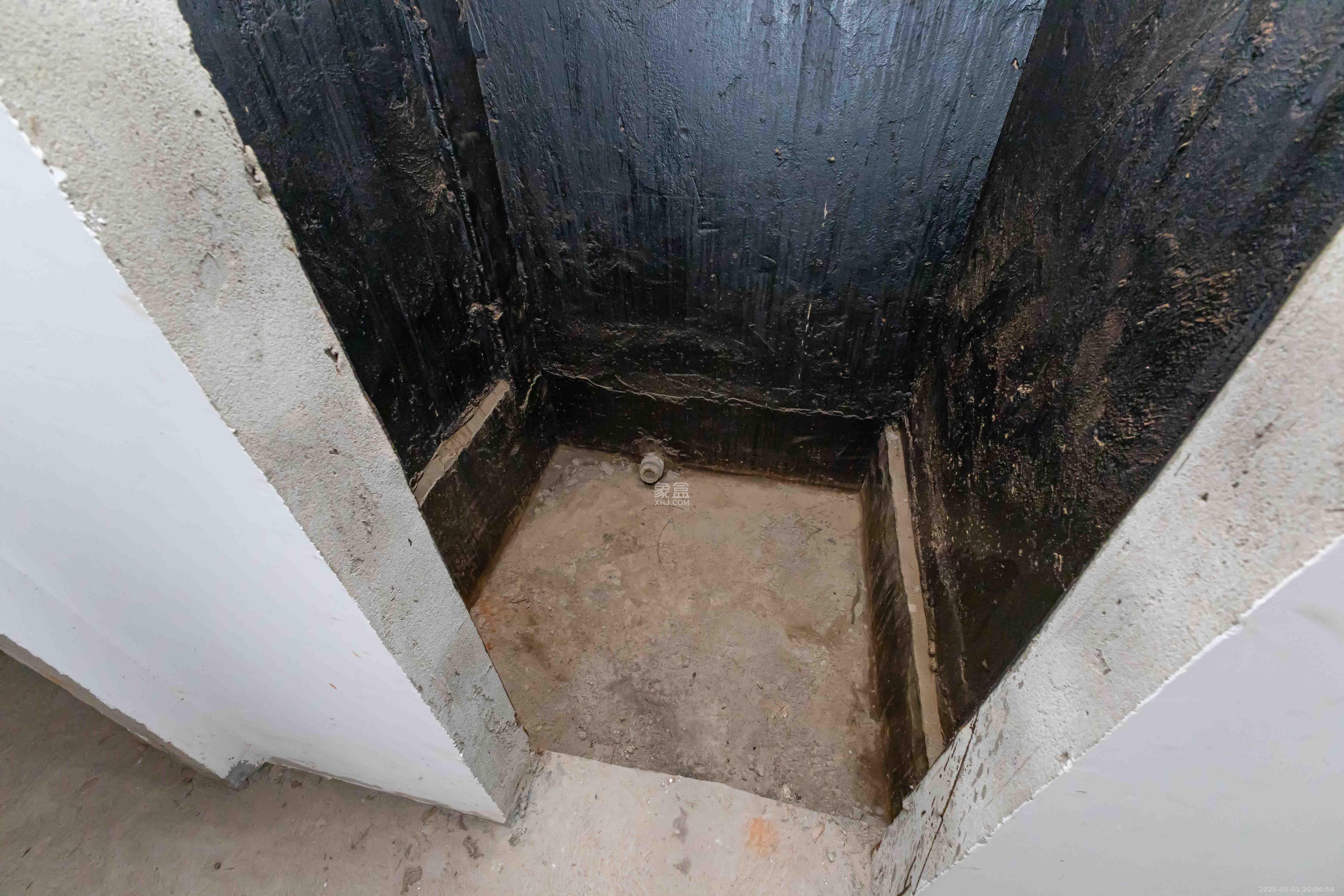 盈峰翠邸 6室2厅3卫 470.0万 盈峰翠邸 6室2厅3卫 470.0万卫生间