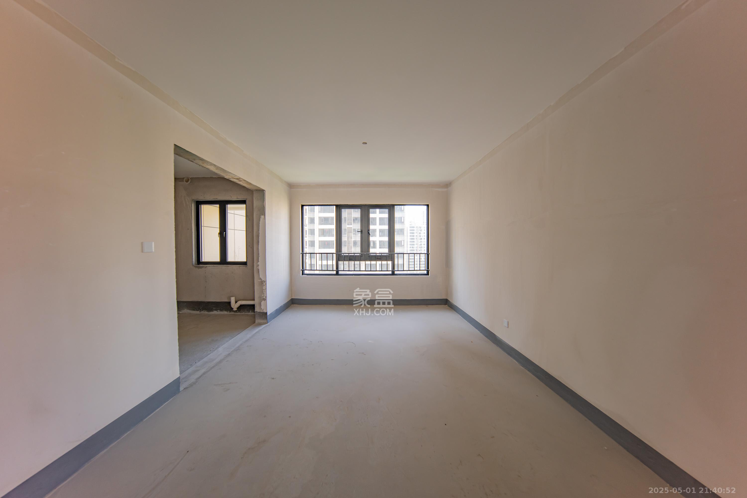 建投象山国际 4室2厅2卫 175.0万 建投象山国际 4室2厅2卫 175.0万客厅