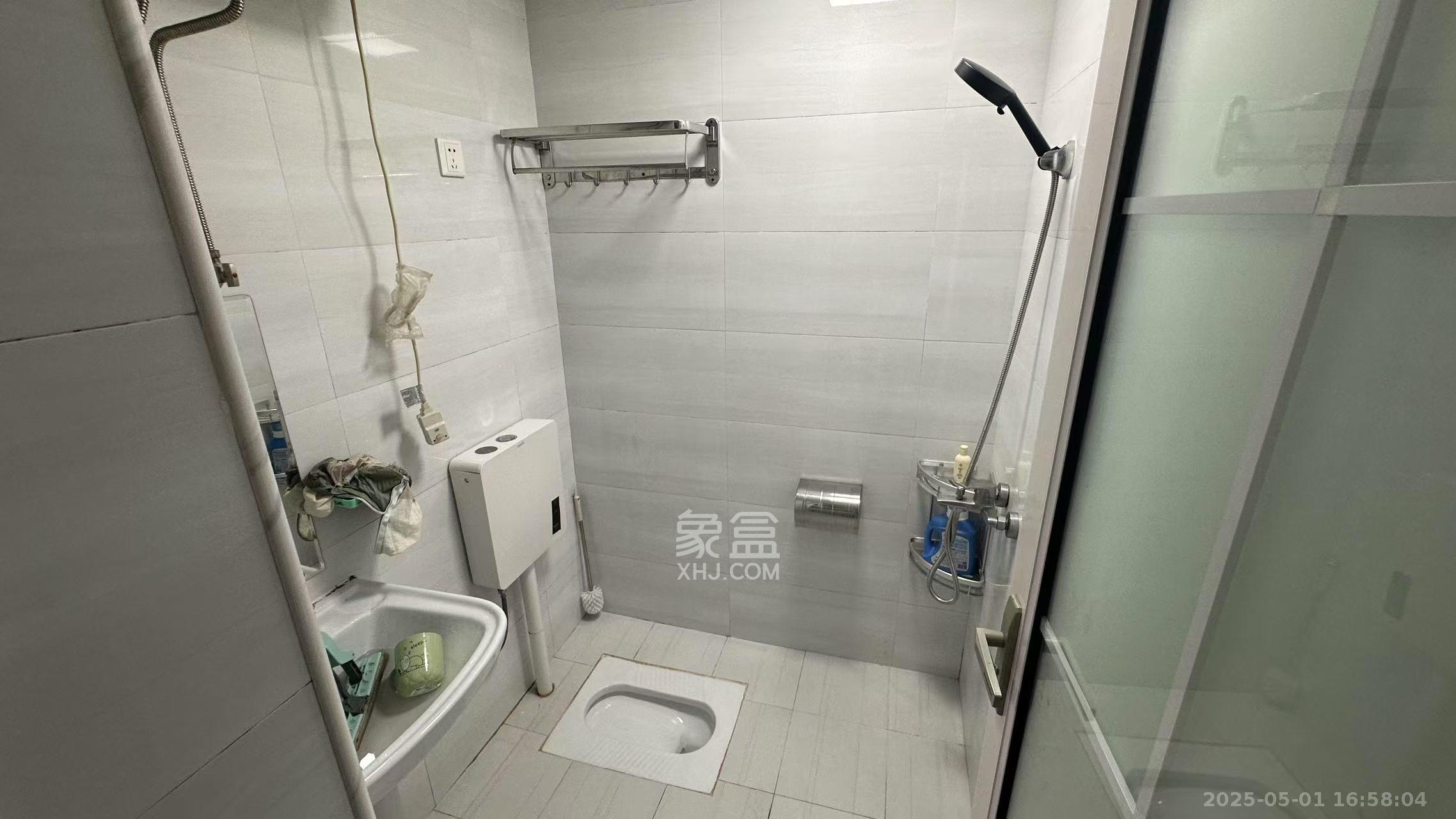 朝正美苑 1室0厅0卫 1300.0元/月 朝正美苑 1室0厅0卫 1300.0元/月室内图