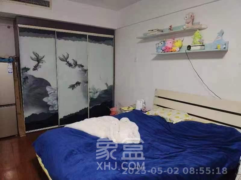 玛依拉山庄  1室1厅1卫   1500.00元/月