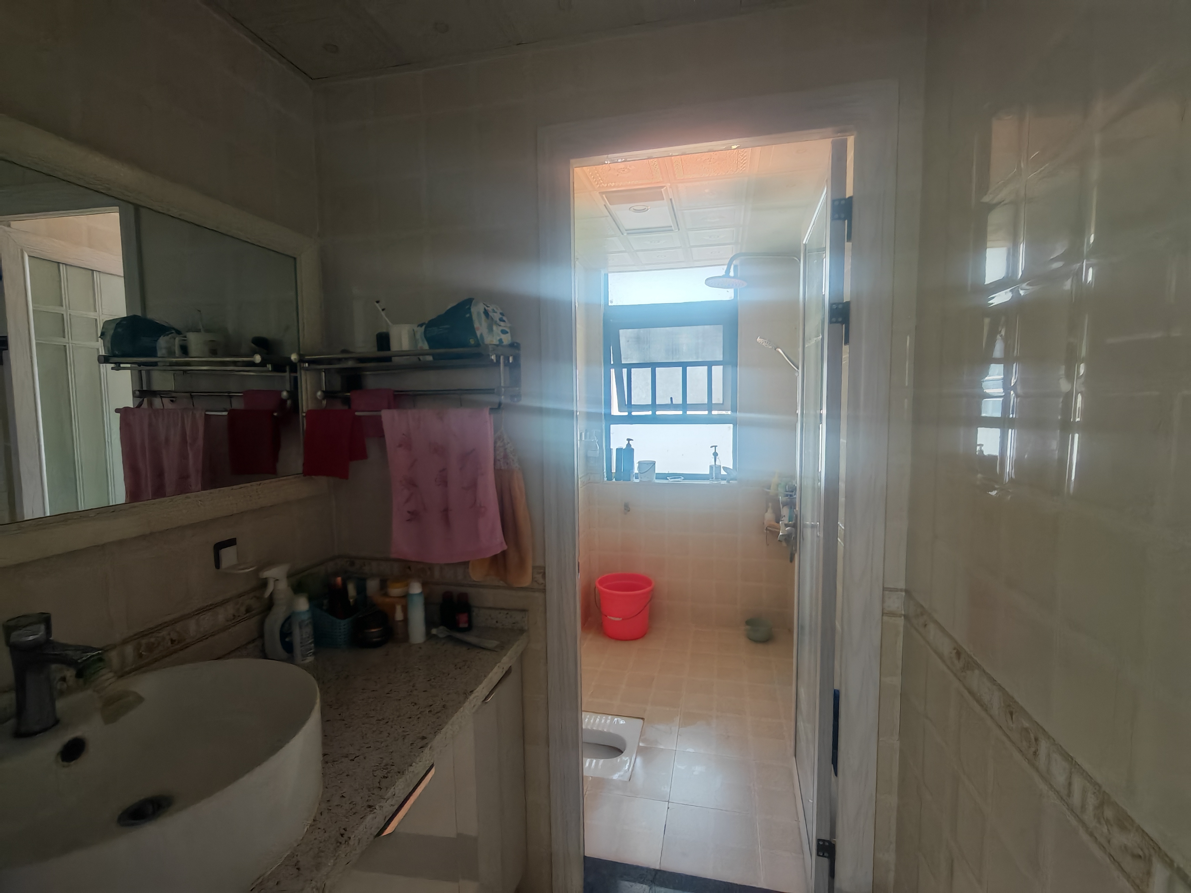 大同沁园  3室2厅2卫    77.8万客厅