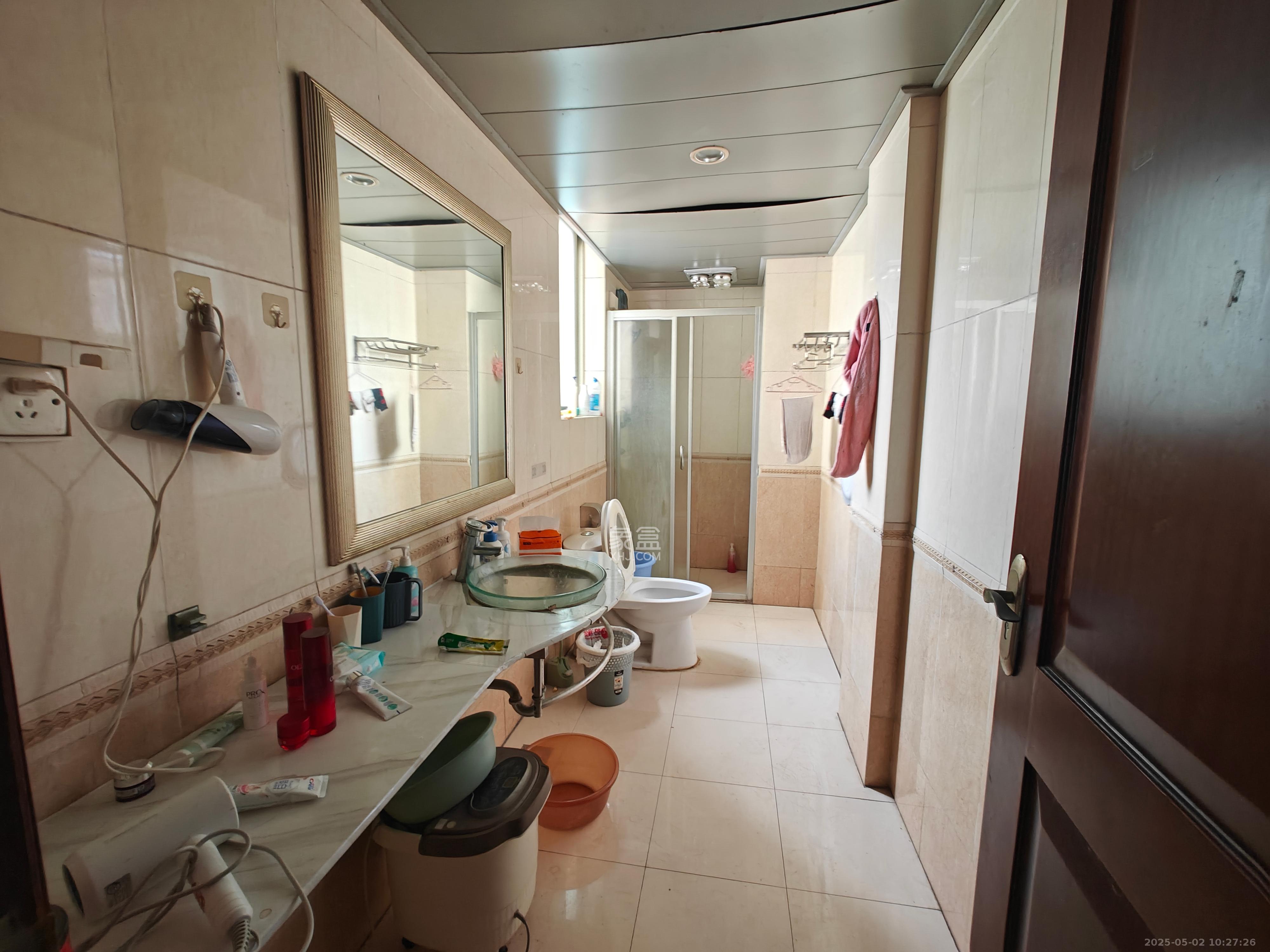 碧桂园威尼斯城 5室2厅3卫 5000.0元/月 碧桂园威尼斯城 5室2厅3卫 5000.0元/月室内图