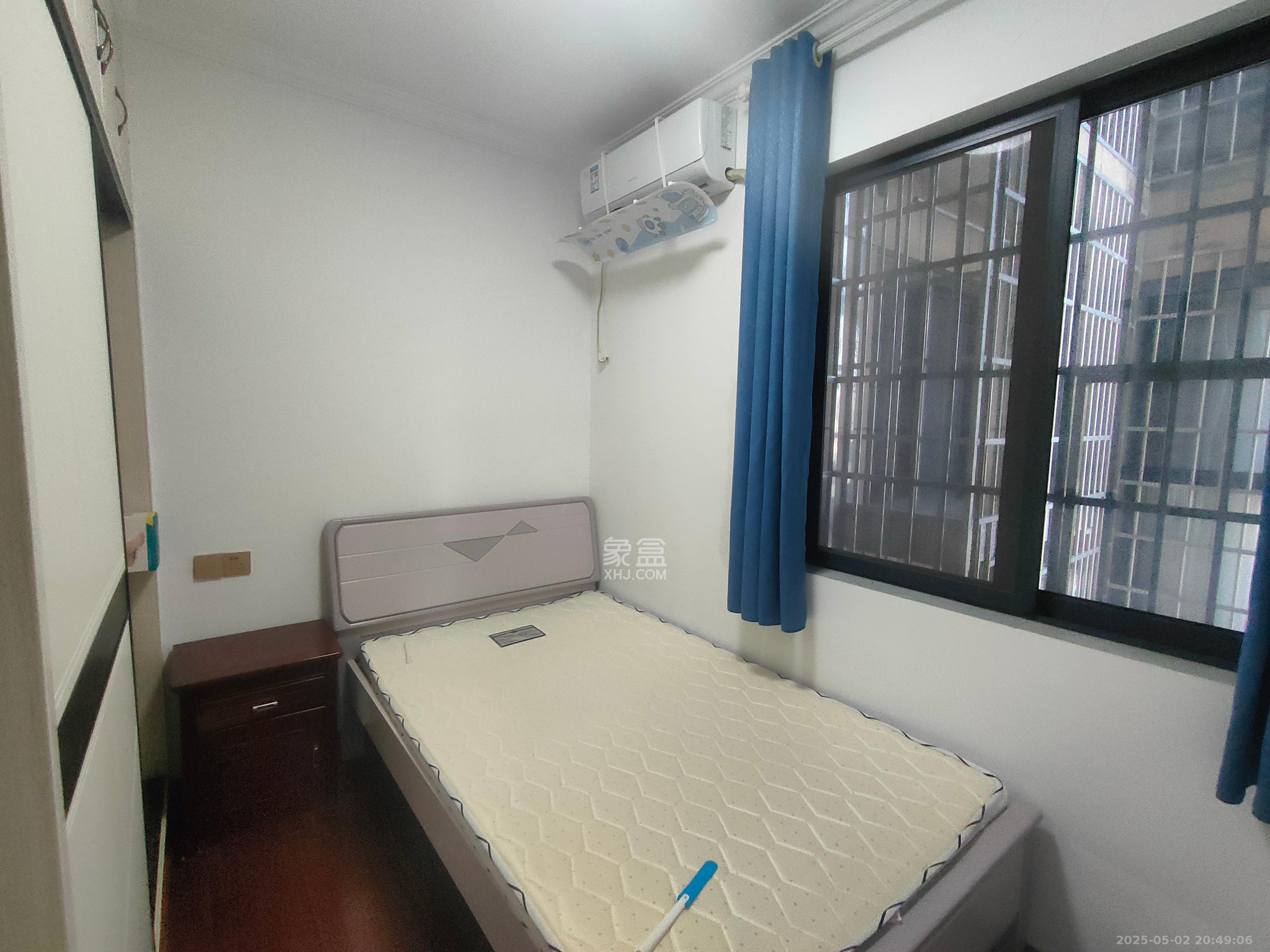 枫林雅苑（雷锋机电市场二期）  3室1厅1卫   2200.00元/月室内图