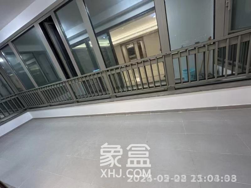 梅溪湖金茂湾  4室2厅2卫   10000.00元/月室内图