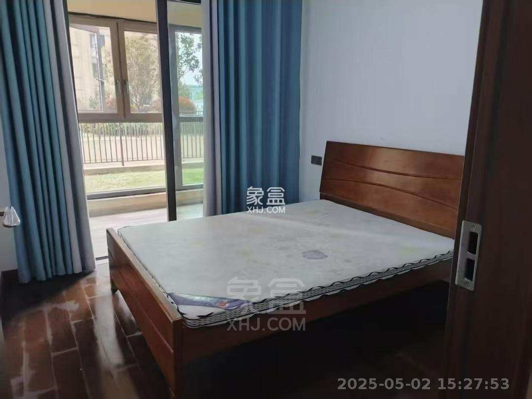 城际空间站 3室2厅2卫 1700.0元/月 城际空间站 3室2厅2卫 1700.0元/月室内图