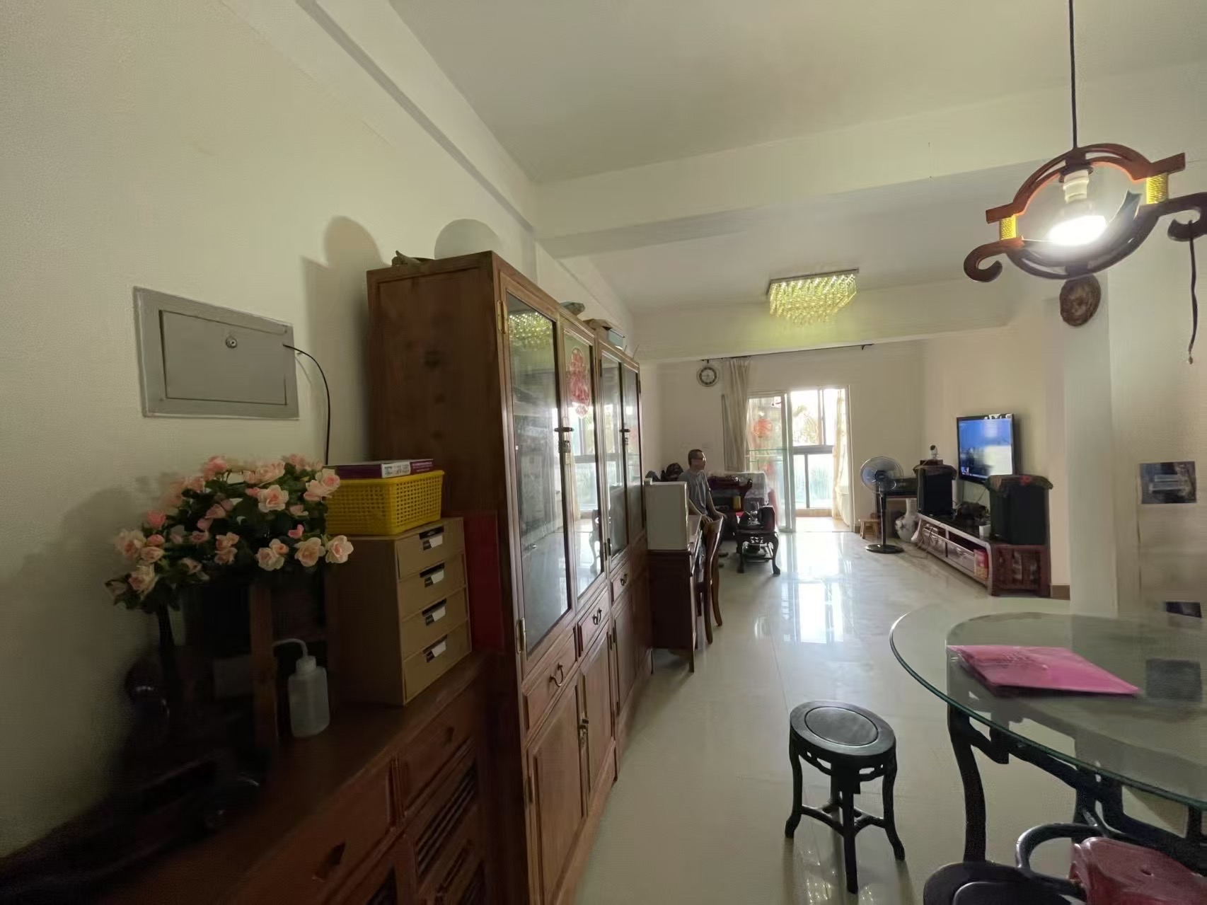 燕泰国际花园 2室2厅1卫 95.0万 燕泰国际花园 2室2厅1卫 95.0万客厅