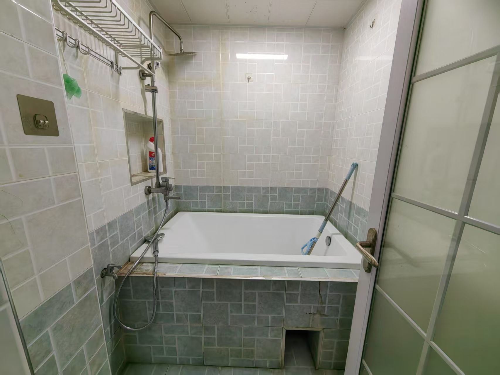 雄森国际 2室1厅1卫 1380.0元/月 雄森国际 2室1厅1卫 1380.0元/月室内图