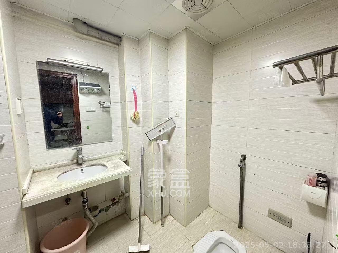 湘水和天下  1室1厅1卫   1500.00元/月室内图