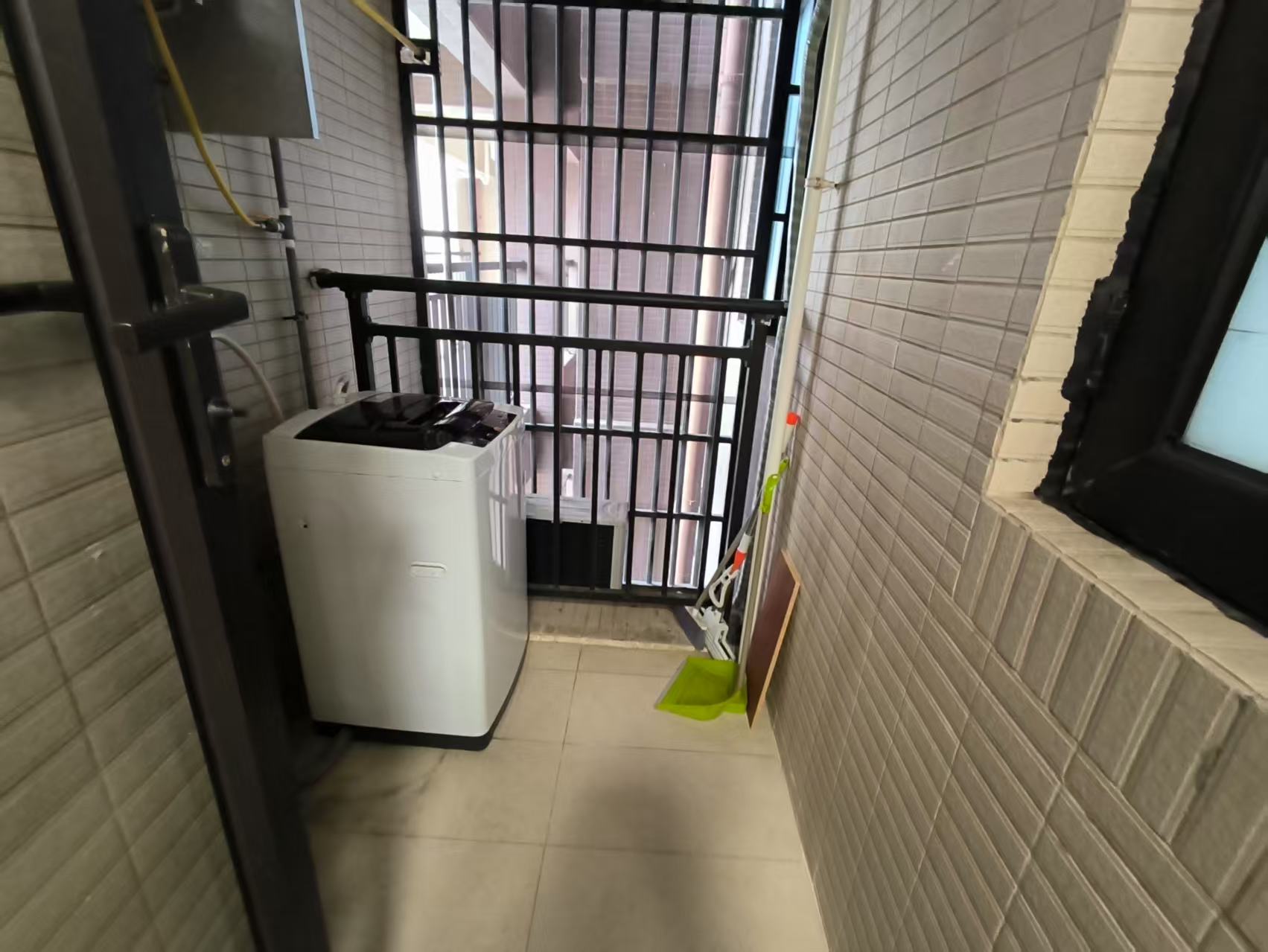 中海锦城 3室2厅2卫 152.0万 中海锦城 3室2厅2卫 152.0万户型图