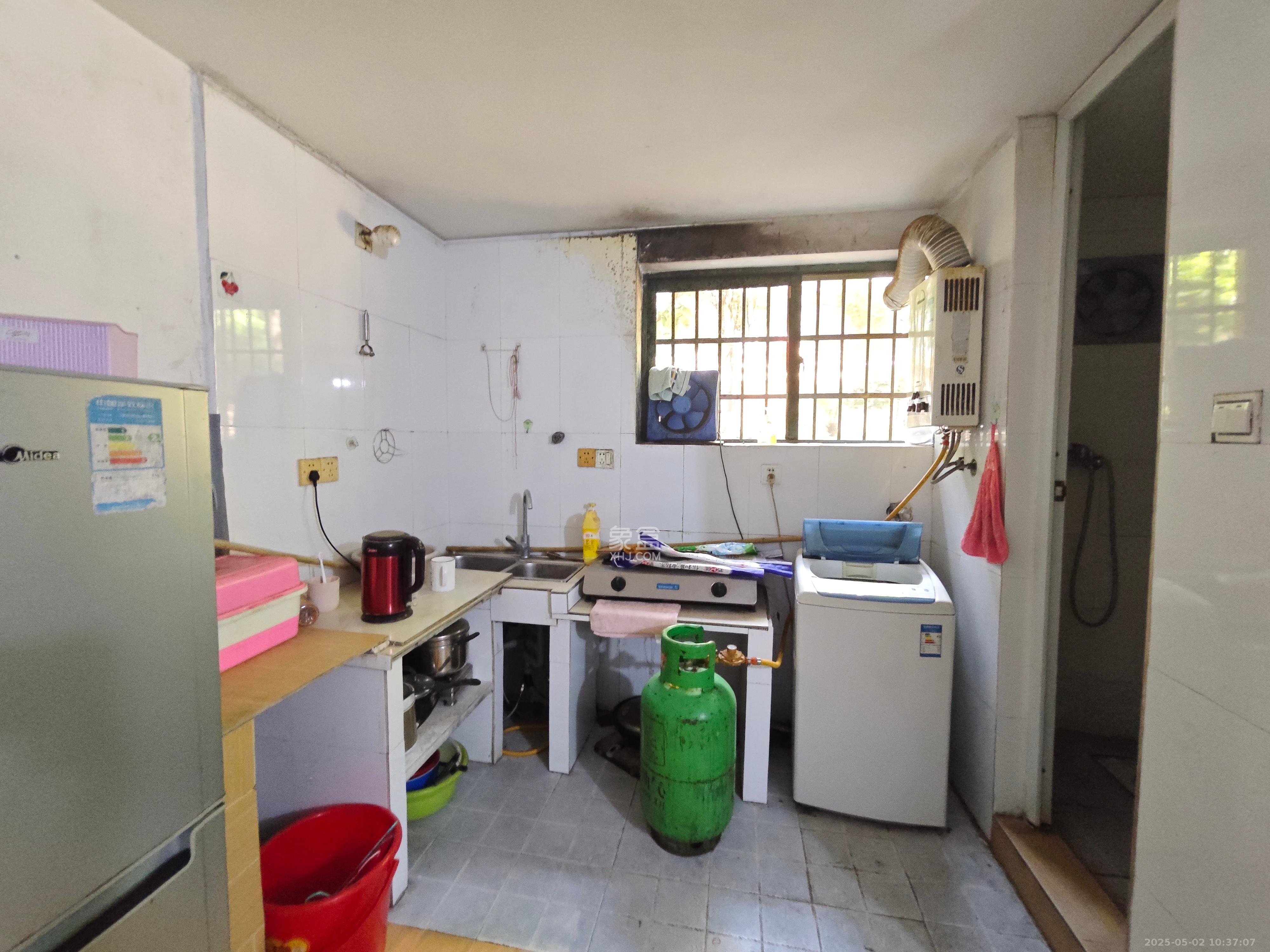 柠檬丽都  1室1厅1卫   1100.00元/月室内图