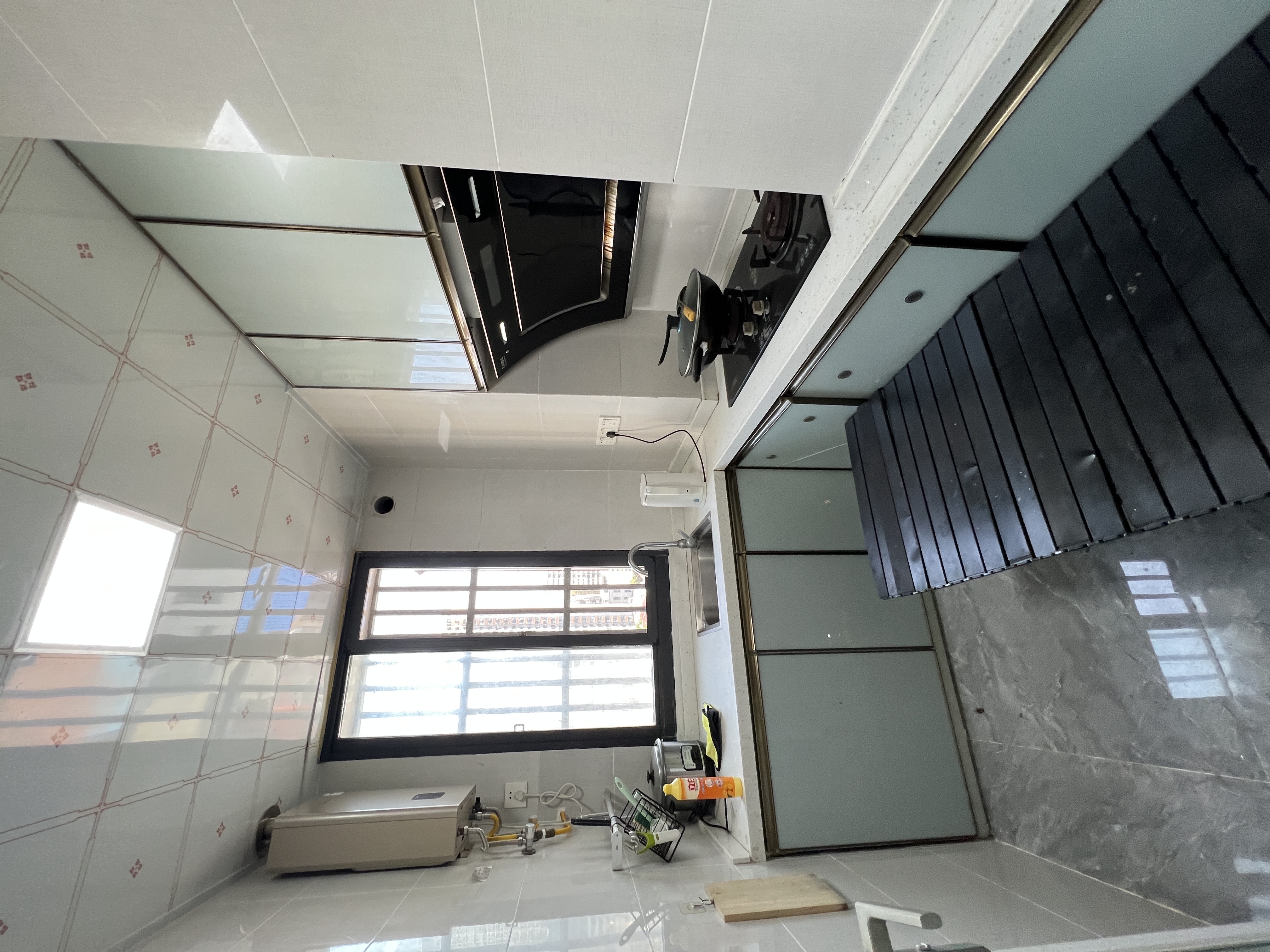 虹冠大厦 2室2厅1卫 89.8万 虹冠大厦 2室2厅1卫 89.8万客厅