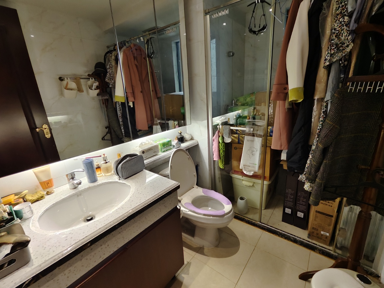 恒大绿洲  3室2厅2卫   78.00万客厅