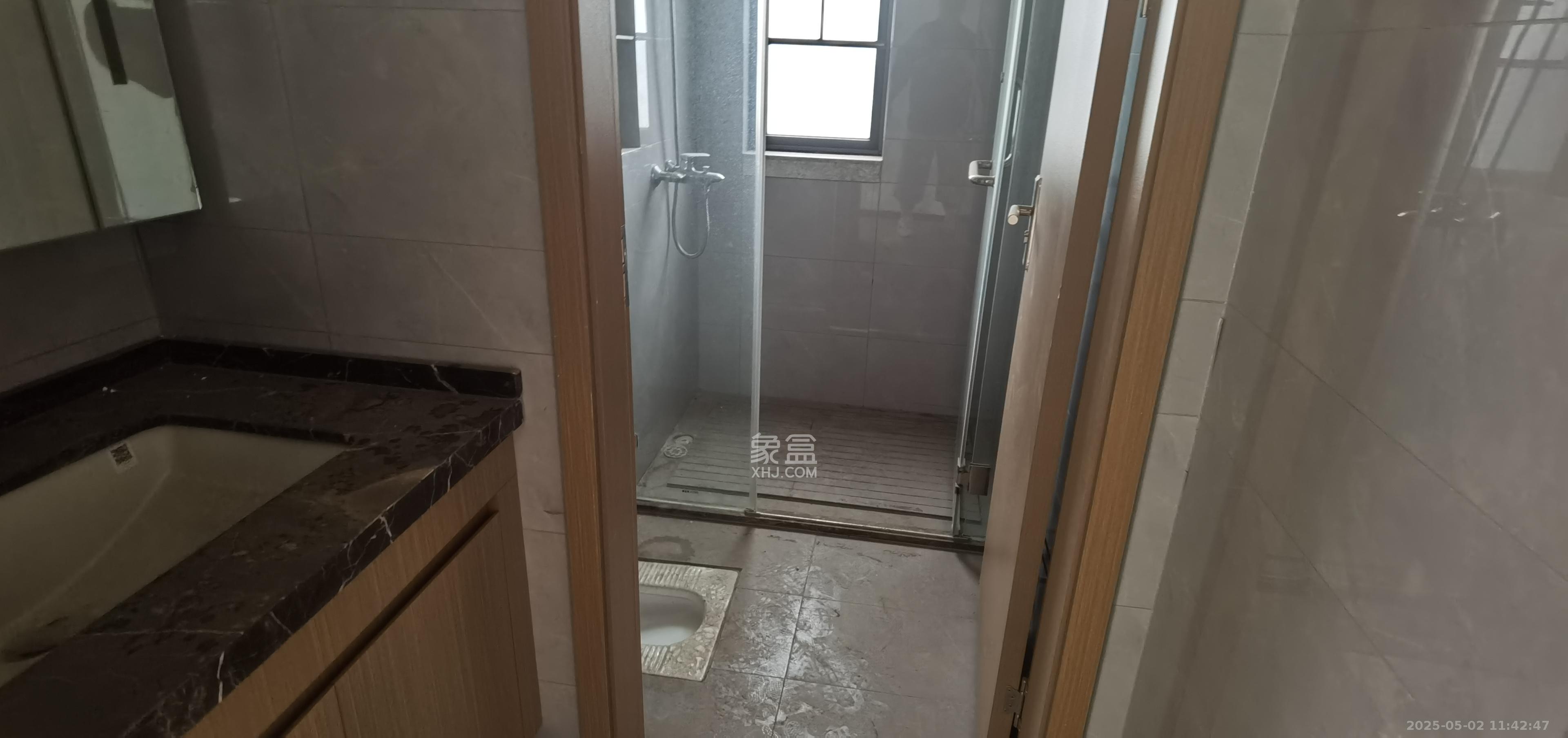 中国铁建湘语梅溪 4室2厅2卫 3500.0元/月 中国铁建湘语梅溪 4室2厅2卫 3500.0元/月室内图