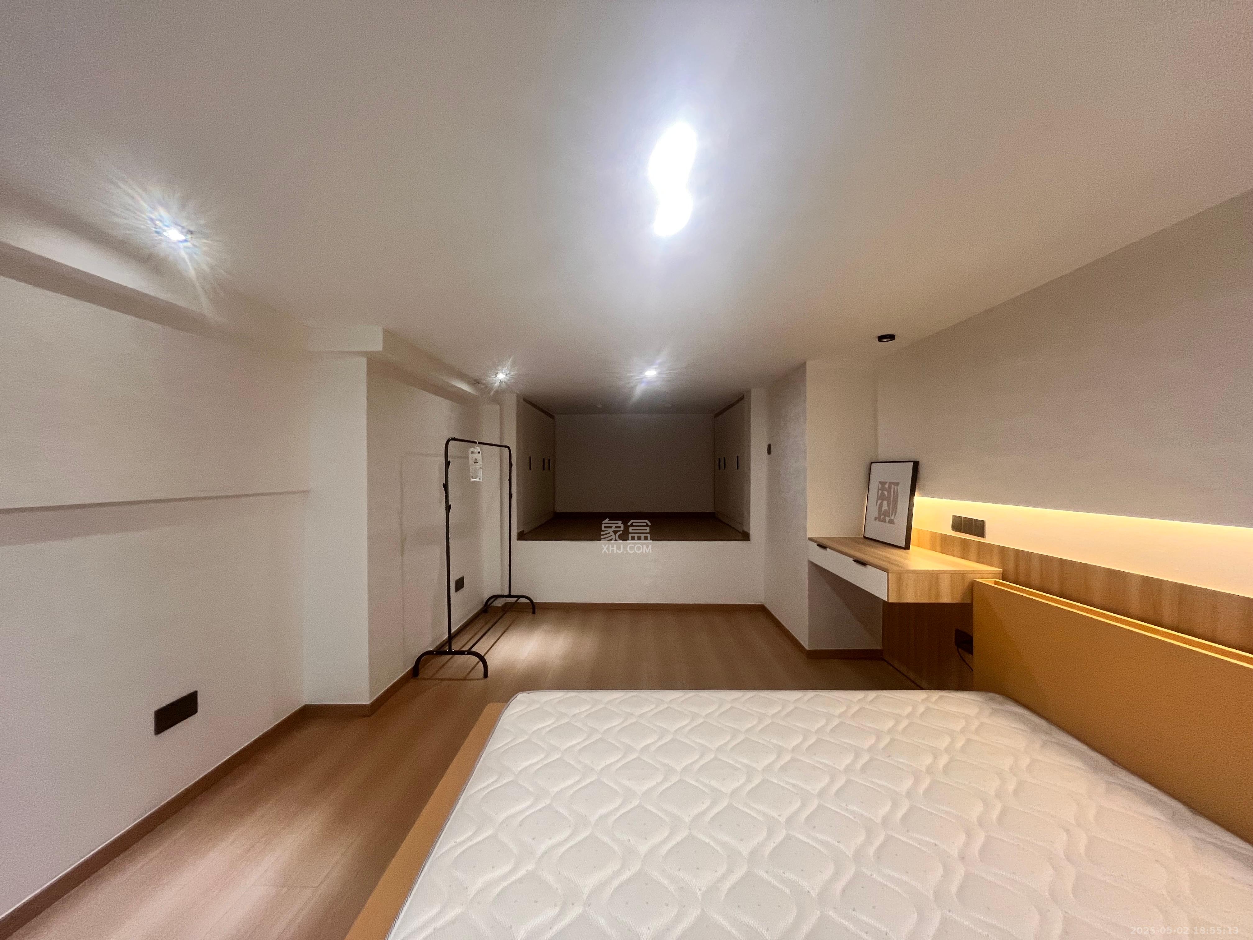 福晟翡翠湾  1室1厅1卫   2800.00元/月室内图