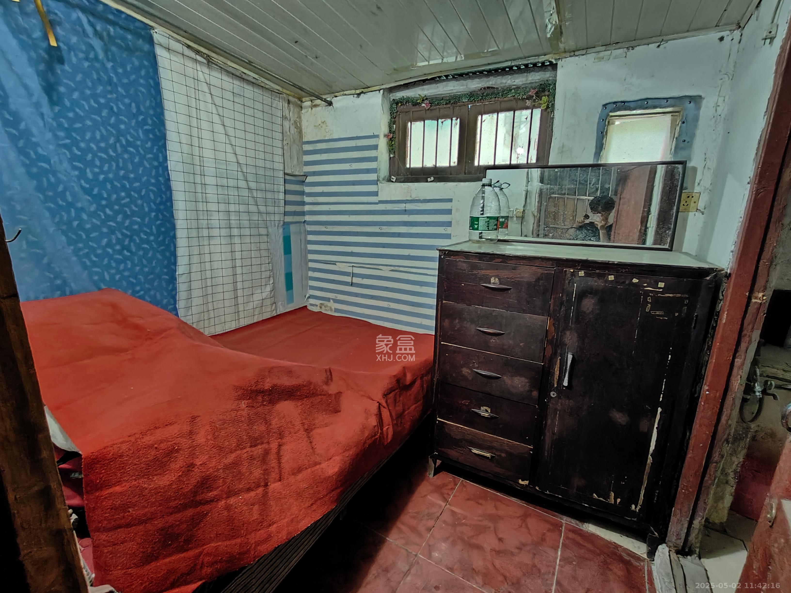 牛婆塘社区 1室1厅1卫 900.0元/月 牛婆塘社区 1室1厅1卫 900.0元/月室内图