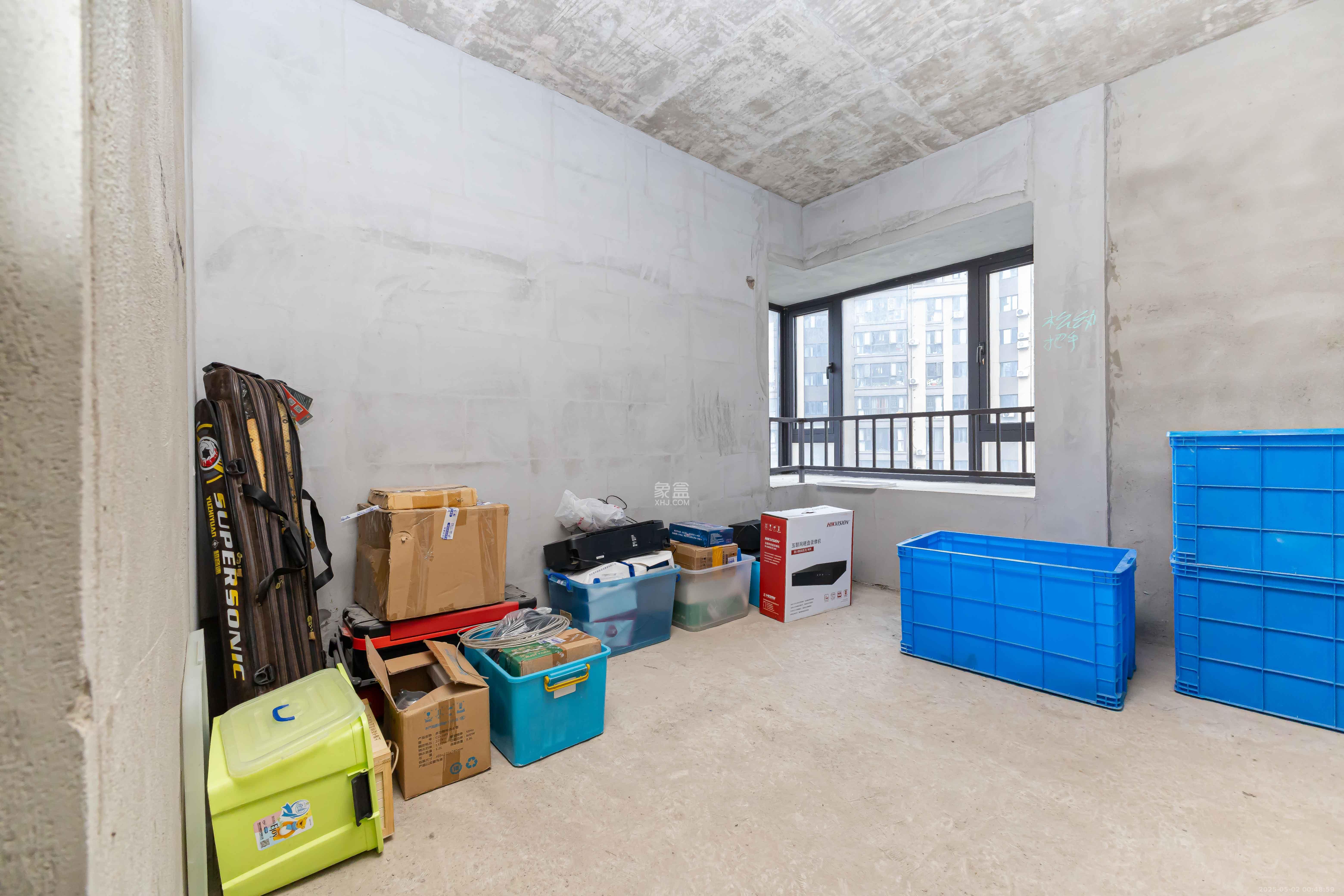 勤诚达境界城 1室0厅0卫 80.0万 勤诚达境界城 1室0厅0卫 80.0万卧室