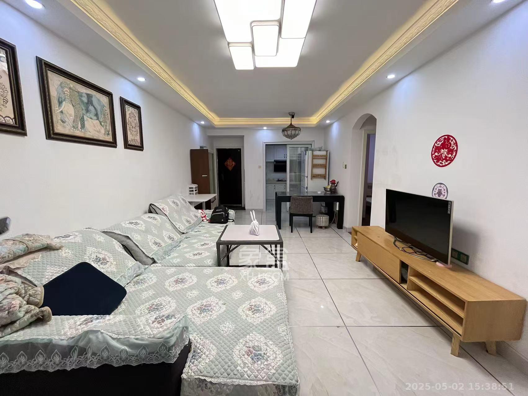 合能洋湖公馆 3室2厅2卫 2800.0元/月 合能洋湖公馆 3室2厅2卫 2800.0元/月室内图