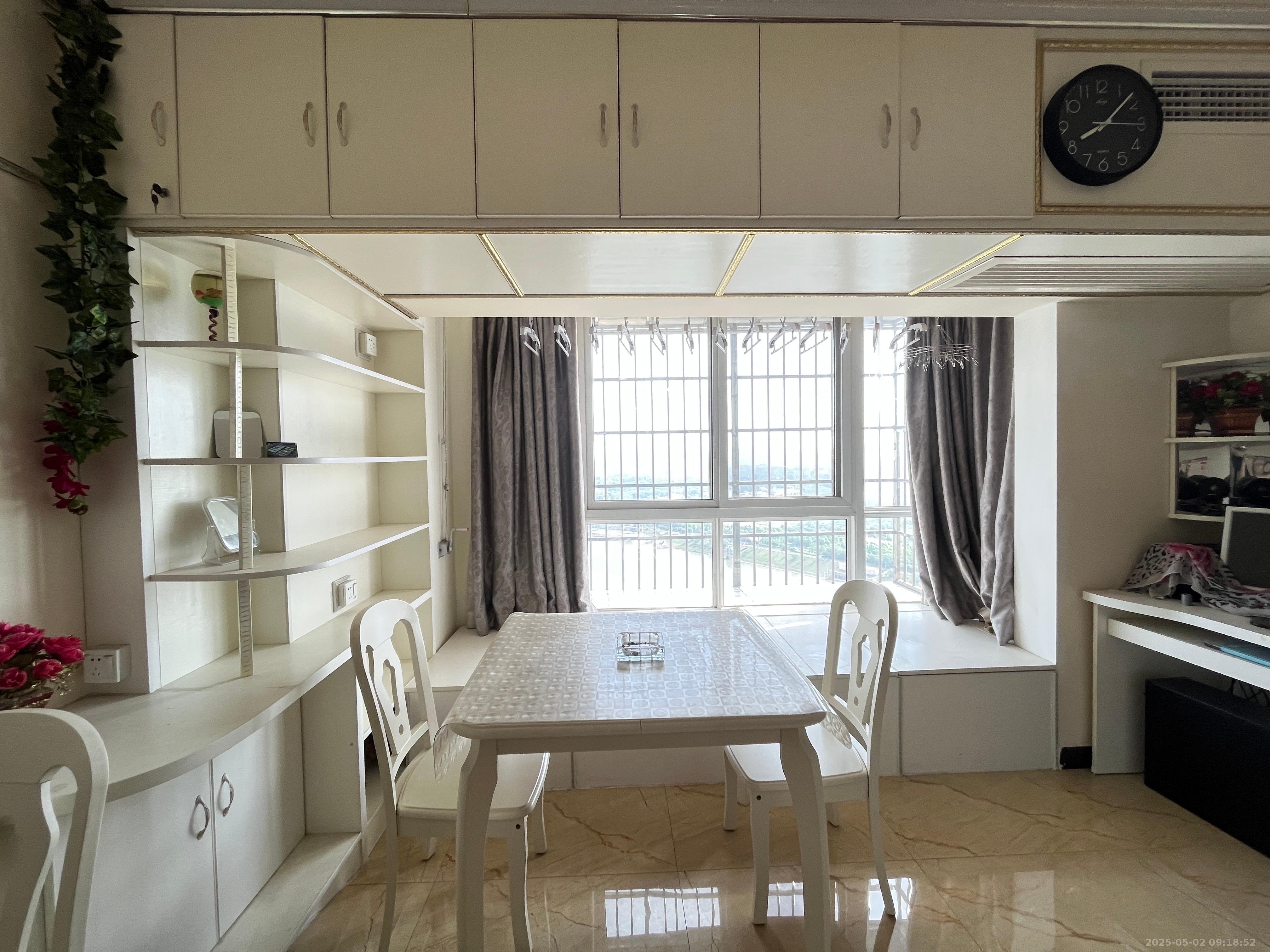 先锋东外滩 1室1厅1卫 1600.0元/月 先锋东外滩 1室1厅1卫 1600.0元/月室内图