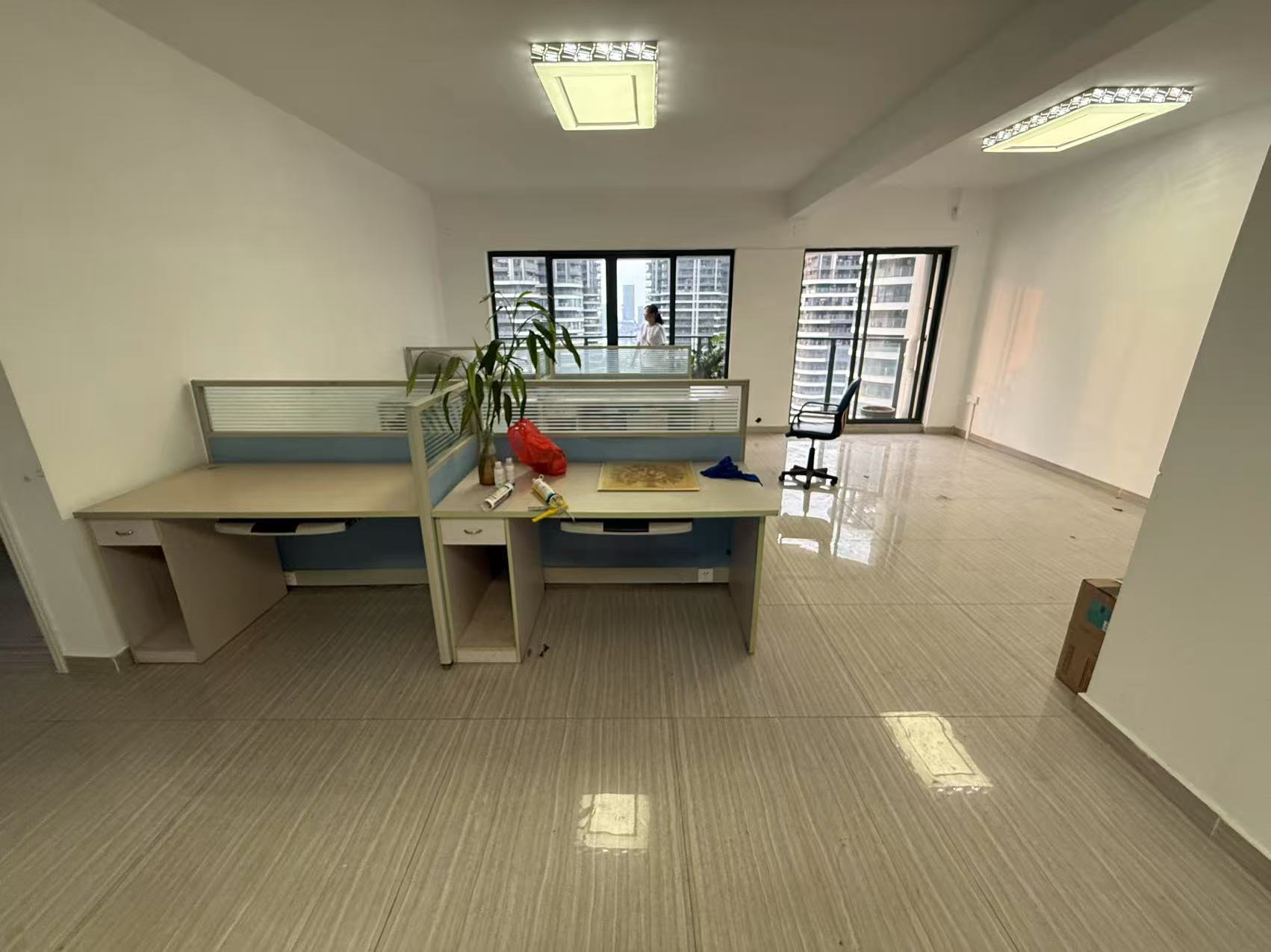 滨海幸福里  3室2厅2卫    300.0万 滨海幸福里  3室2厅2卫    300.0万室内图