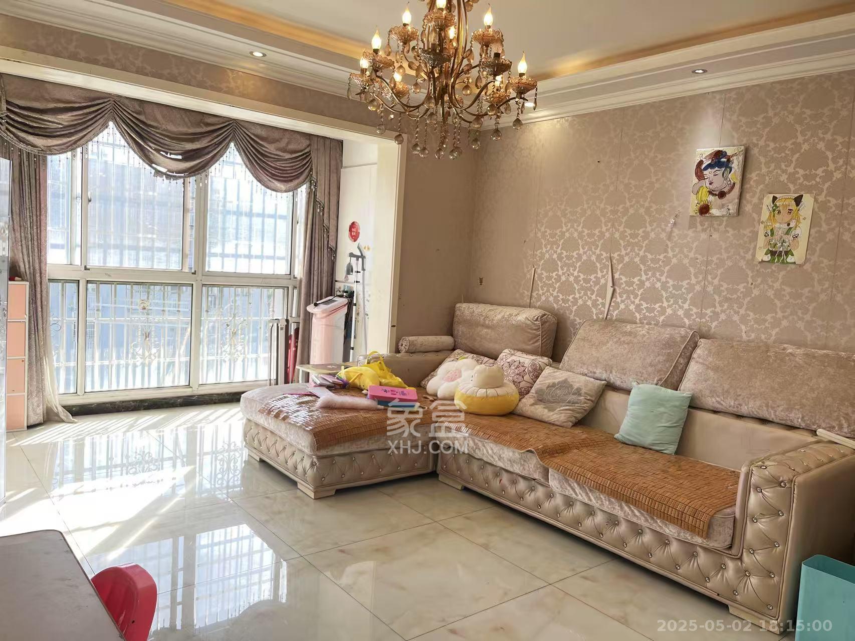 阳光100二期 3室2厅2卫 3500.0元/月 阳光100二期 3室2厅2卫 3500.0元/月室内图