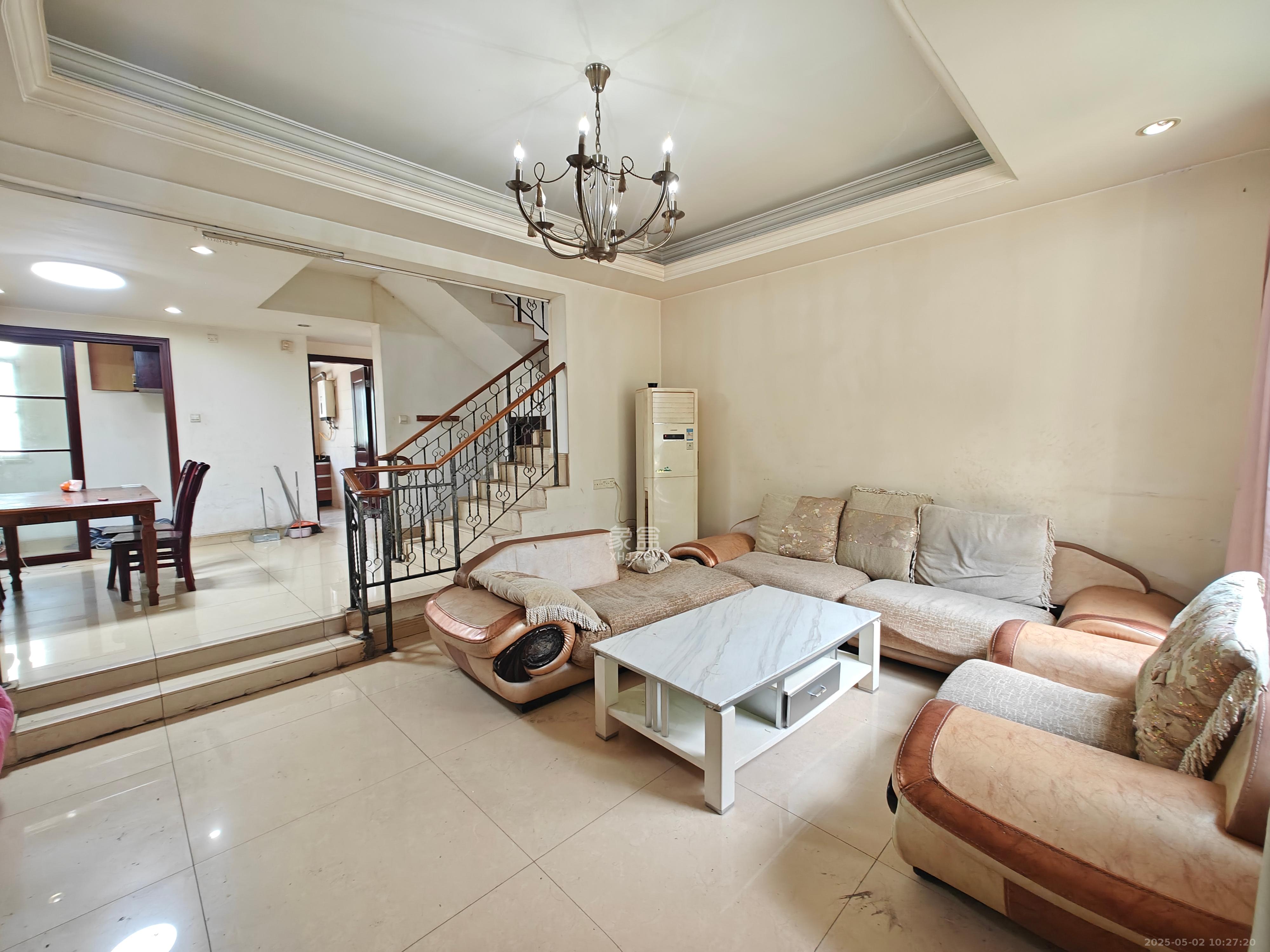 碧桂园威尼斯城 5室2厅3卫 5000.0元/月 碧桂园威尼斯城 5室2厅3卫 5000.0元/月室内图