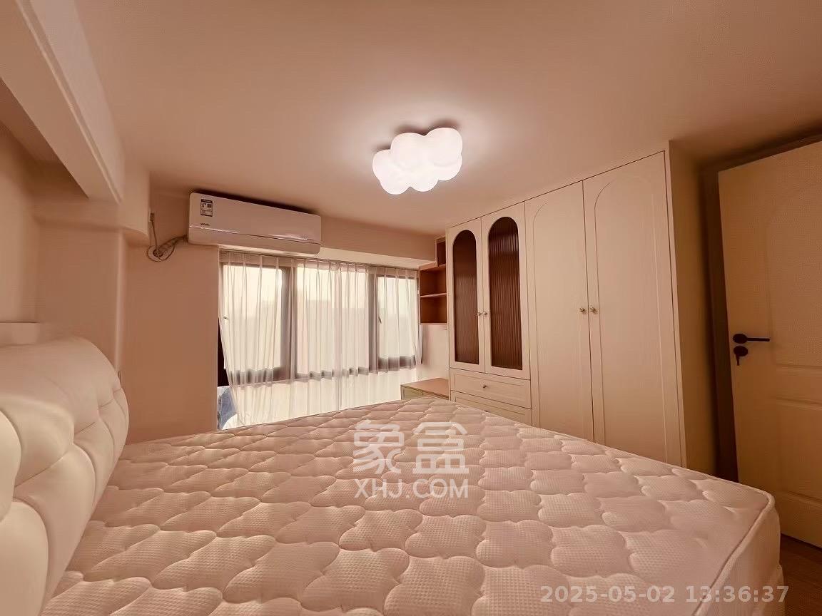 卓越江岸  1室0厅0卫   3000.00元/月室内图