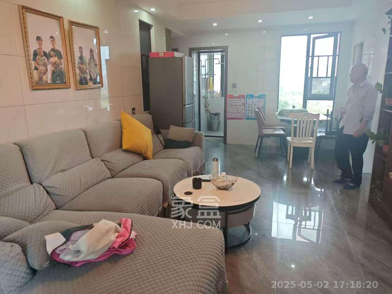 东合新苑  2室0厅0卫   2300.00元/月室内图