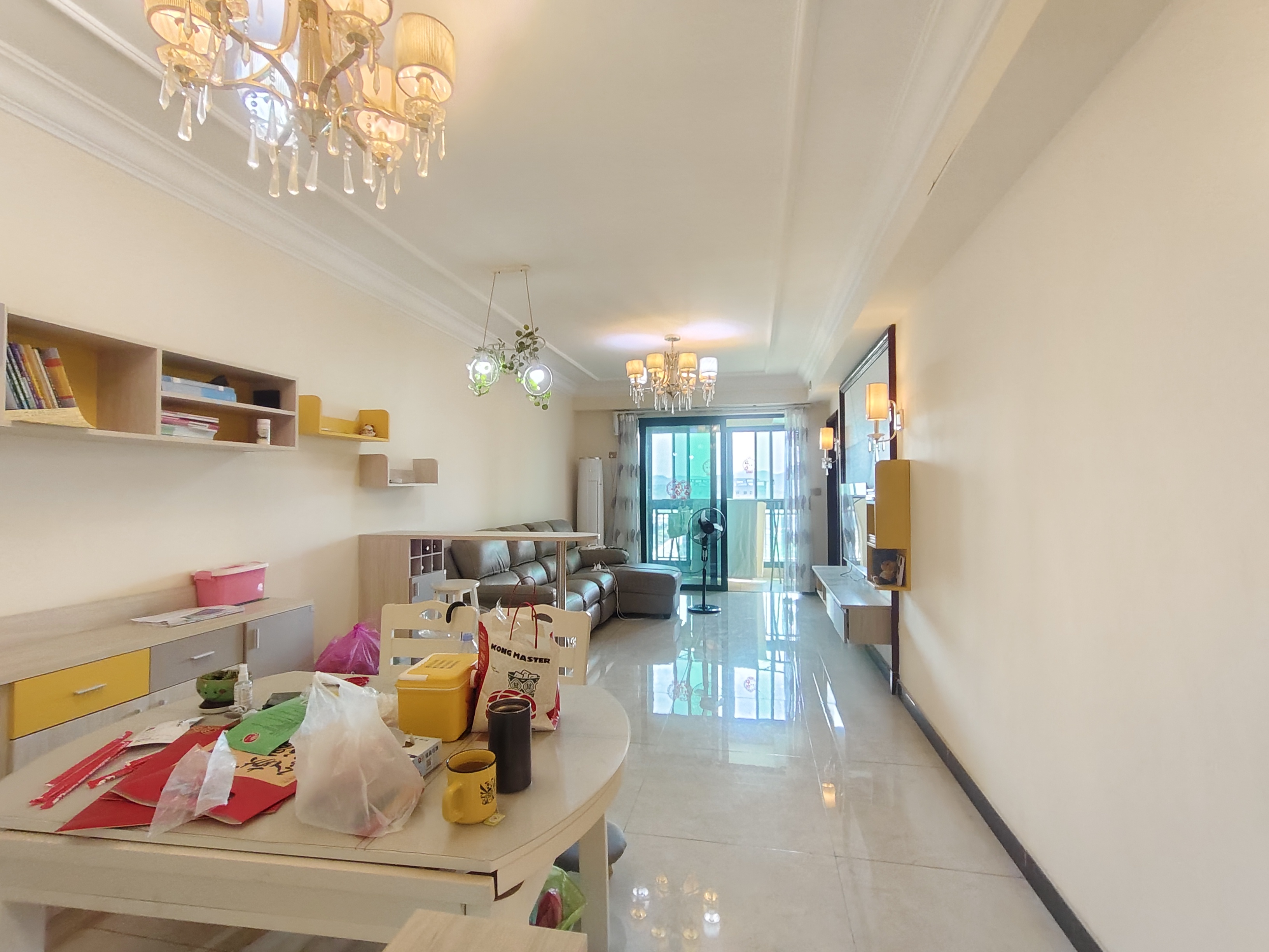 恒大绿洲 2室2厅1卫 1700.0元/月 恒大绿洲 2室2厅1卫 1700.0元/月室内图