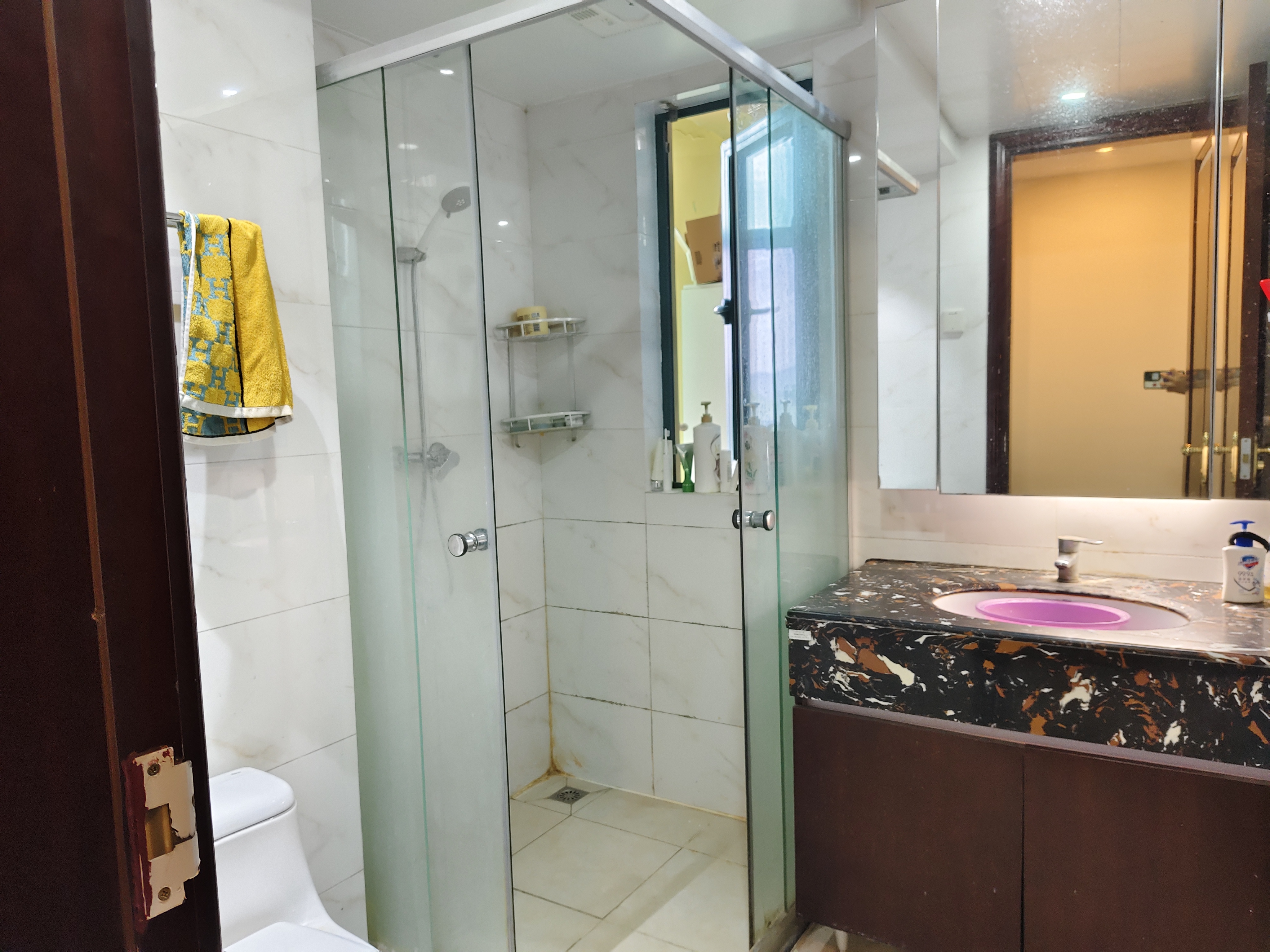 恒大绿洲 2室2厅1卫 1700.0元/月 恒大绿洲 2室2厅1卫 1700.0元/月室内图