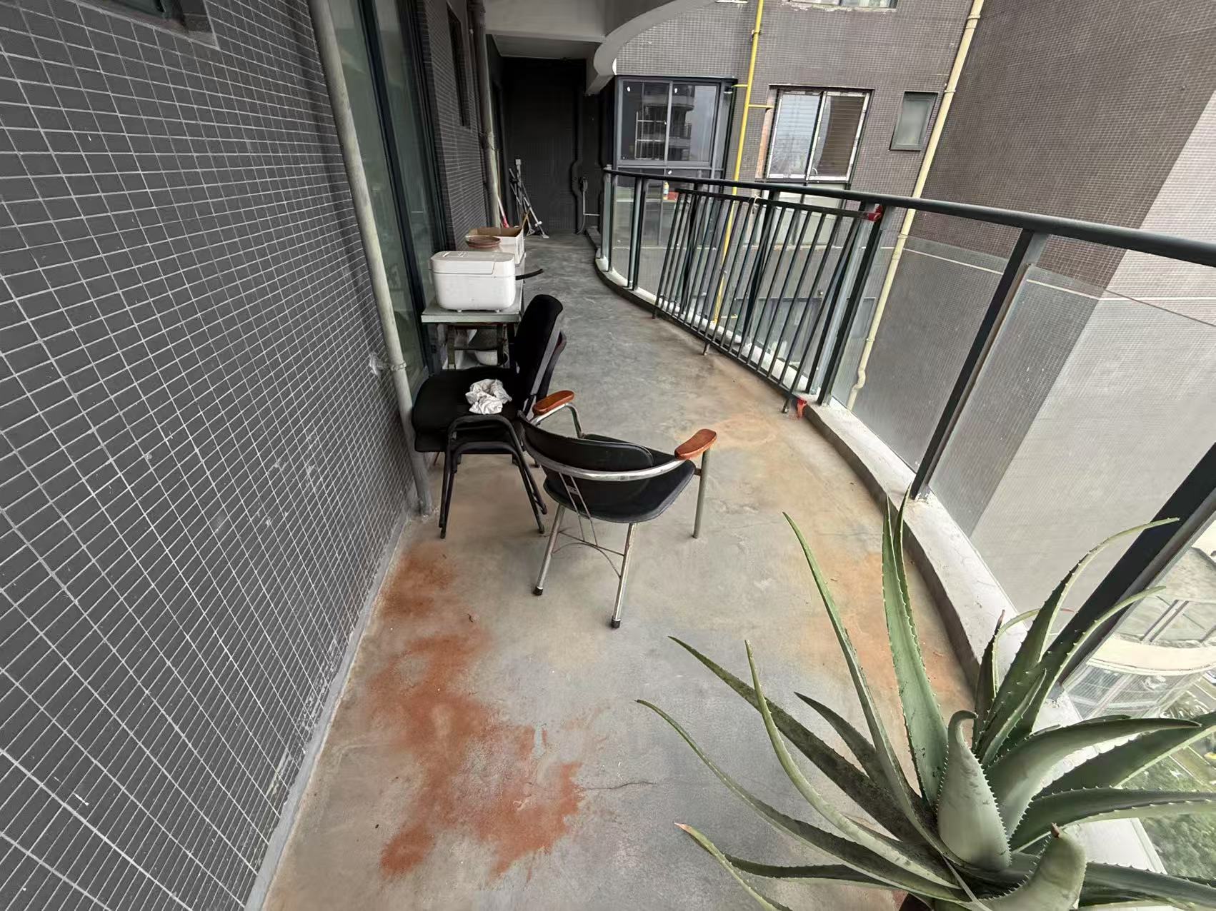 滨海幸福里  3室2厅2卫    300.0万 滨海幸福里  3室2厅2卫    300.0万室内图