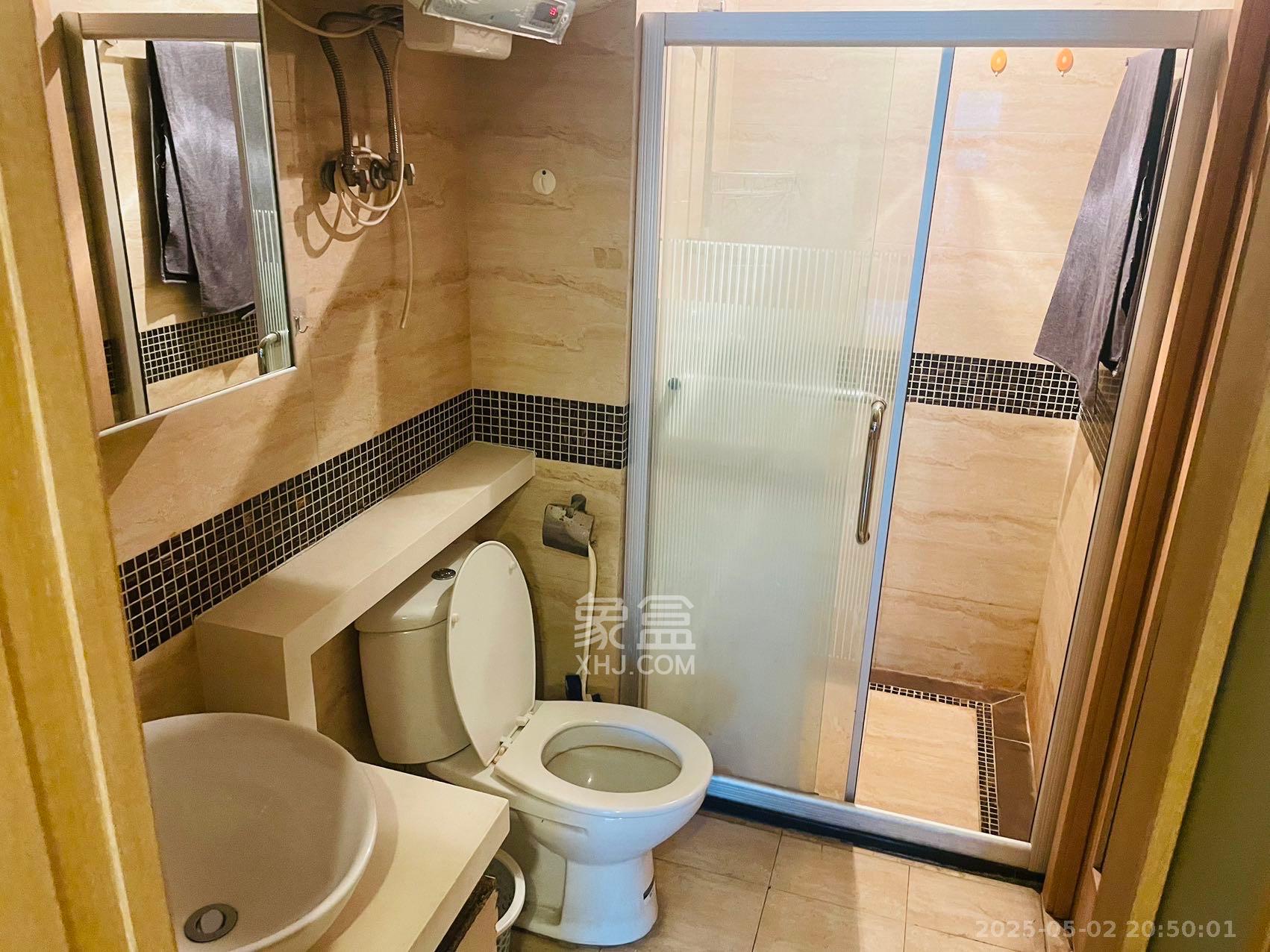 万科金域华府一期  2室2厅1卫   1800.00元/月室内图