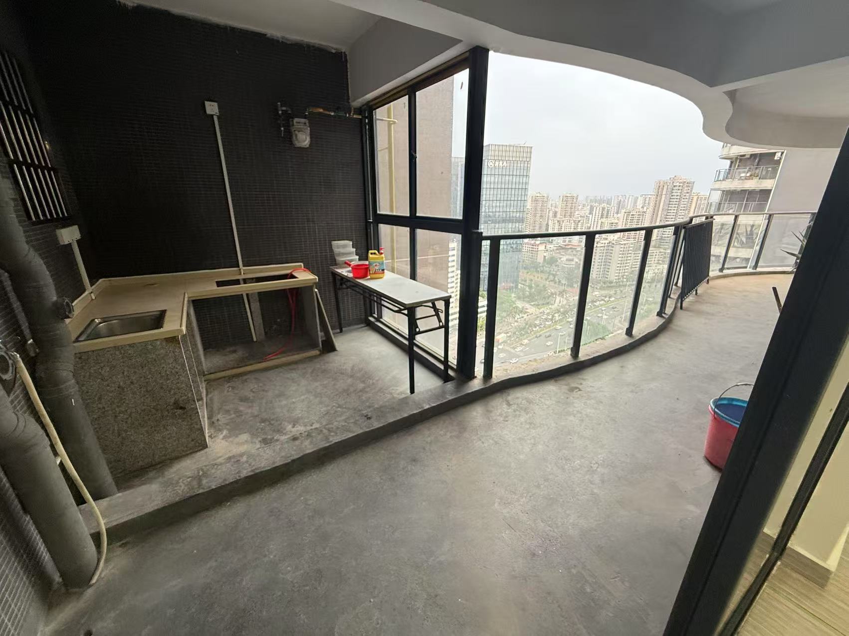 滨海幸福里  3室2厅2卫    300.0万 滨海幸福里  3室2厅2卫    300.0万室内图