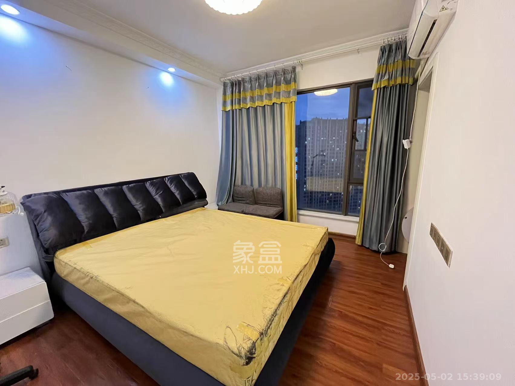 合能洋湖公馆 3室2厅2卫 2800.0元/月 合能洋湖公馆 3室2厅2卫 2800.0元/月室内图