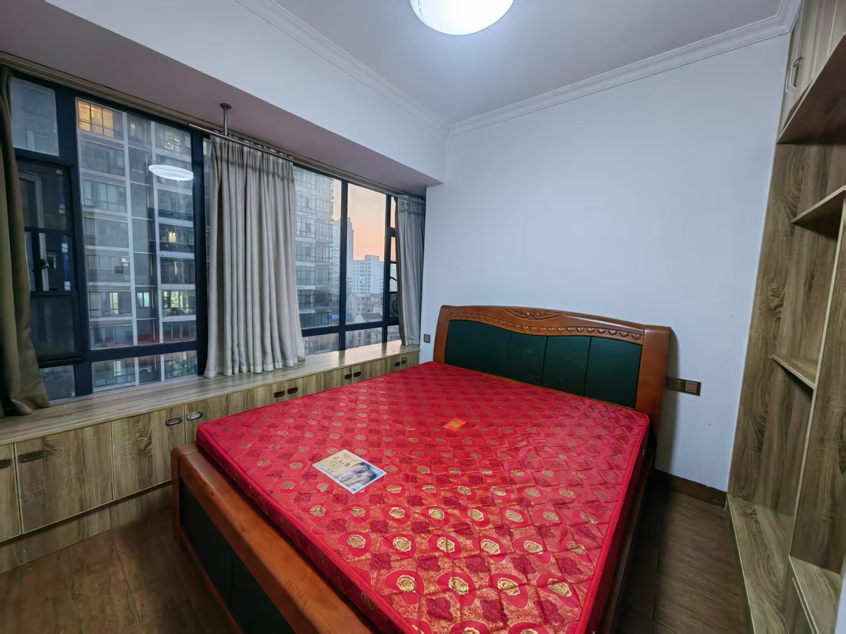 雄森国际  2室1厅1卫    1380.0元/月室内图