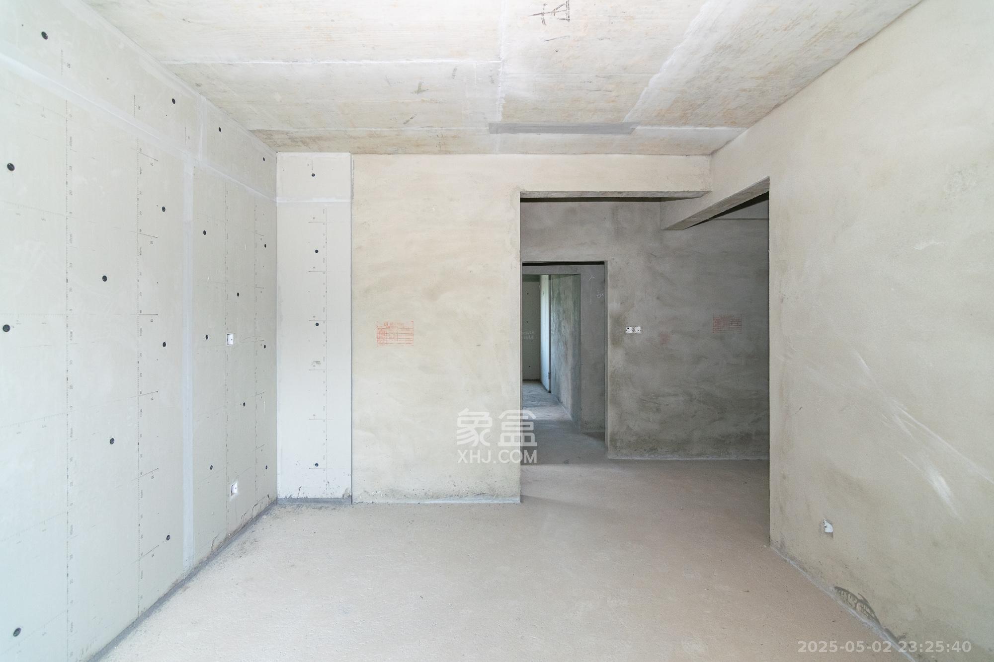 润和谷山郡(悦禧山庄水榭花都)  5室2厅3卫    145.0万 润和谷山郡(悦禧山庄水榭花都)  5室2厅3卫    145.0万卧室