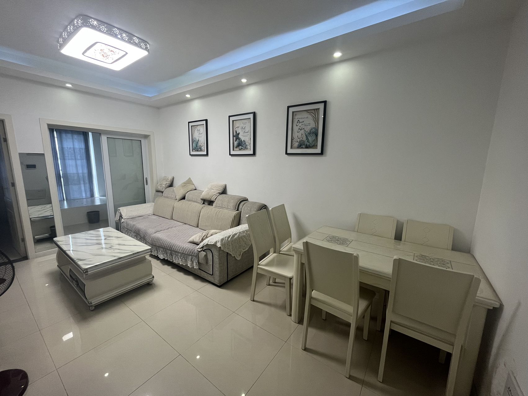 梓山湖领御 2室1厅1卫 33.8万 梓山湖领御 2室1厅1卫 33.8万室内图