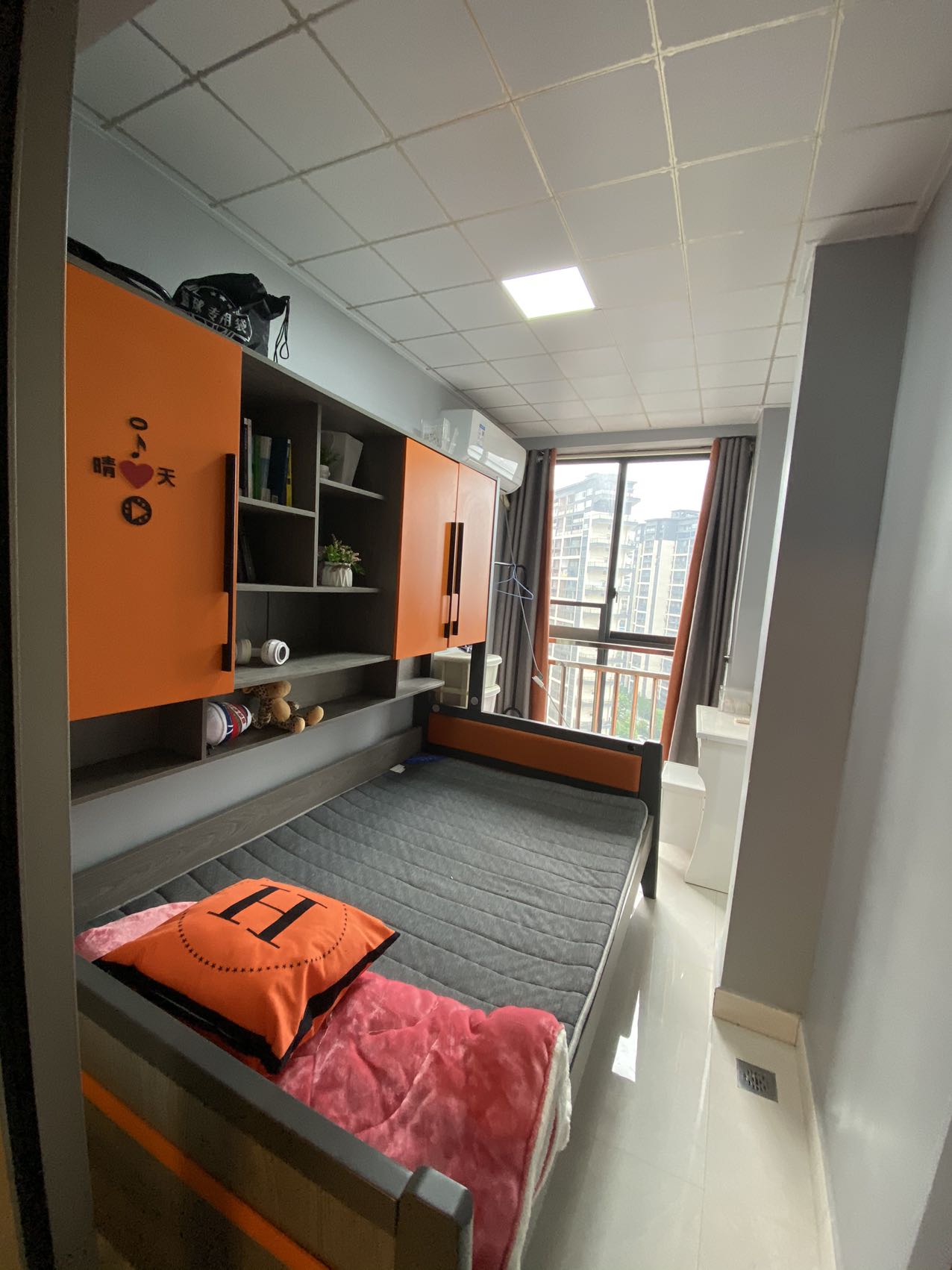 梓山湖领御  1室1厅1卫    1500.0元/月 梓山湖领御  1室1厅1卫    1500.0元/月室内图