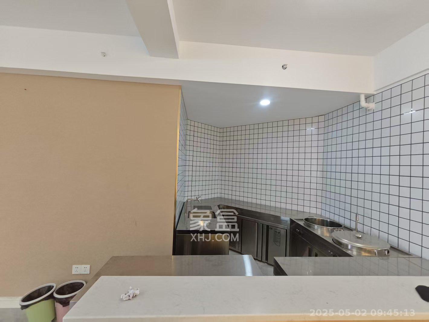 东友星座 1室1厅0卫 2700.0元/月 东友星座 1室1厅0卫 2700.0元/月室内图